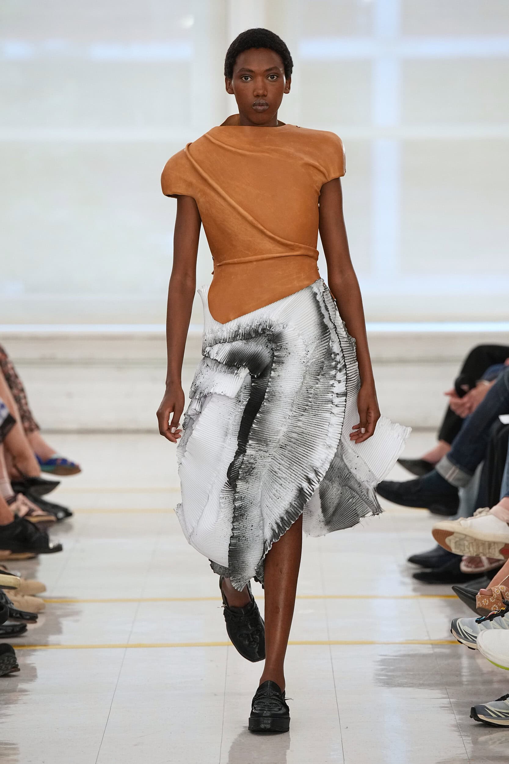 Parsons Mfa Spring 2027 Fashion Show