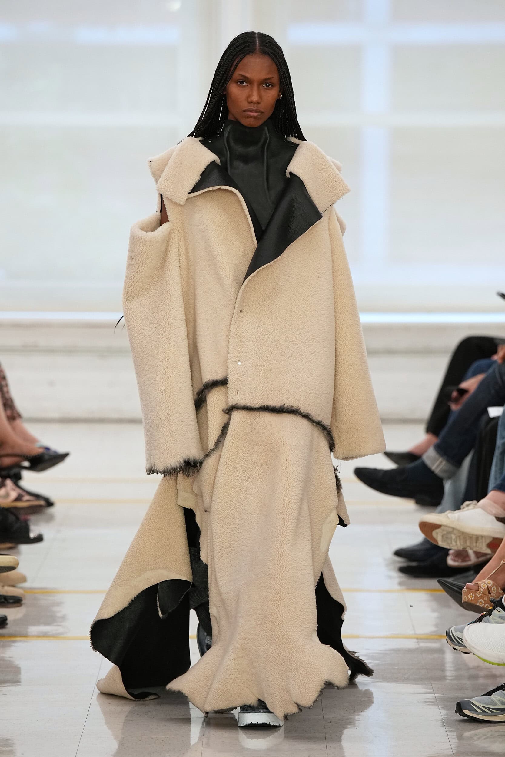 Parsons Mfa Spring 2027 Fashion Show