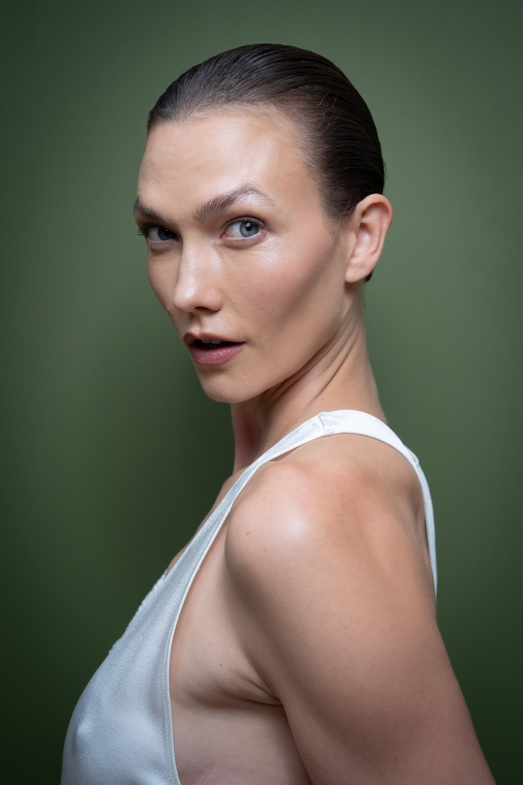 Stella Mccartney Spring 2027 Fashion Show Backstage