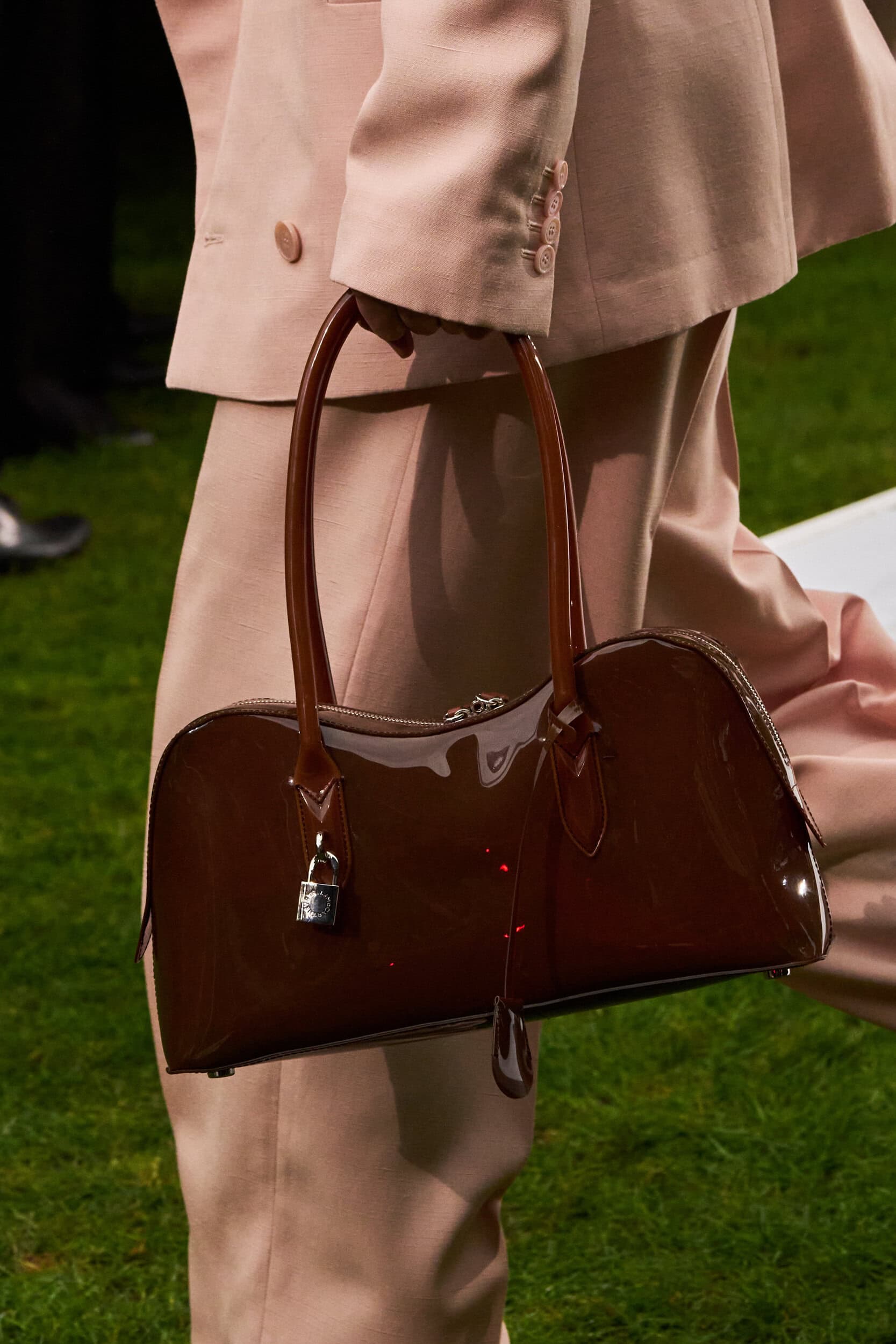 Stella Mccartney Spring 2027 Fashion Show Details