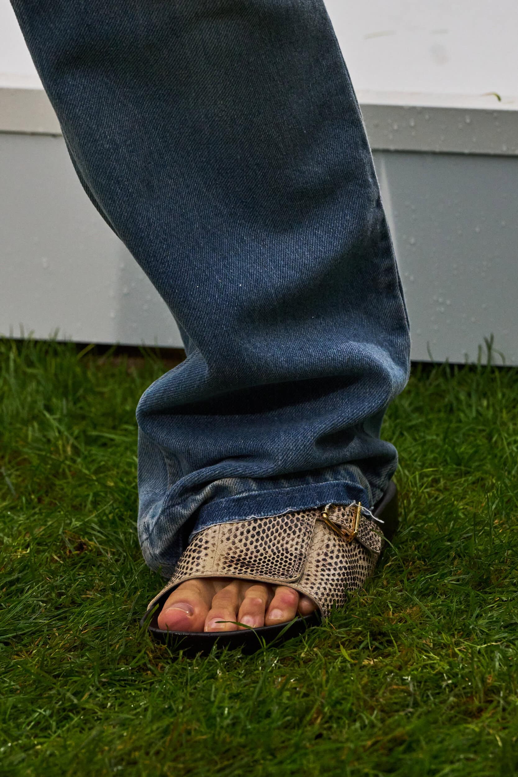 Stella Mccartney Spring 2027 Fashion Show Details