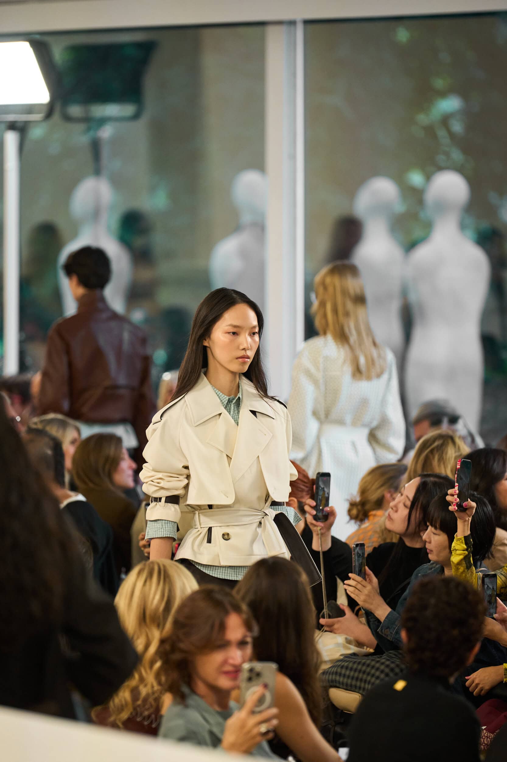 Tod S Spring 2027 Fashion Show Atmosphere
