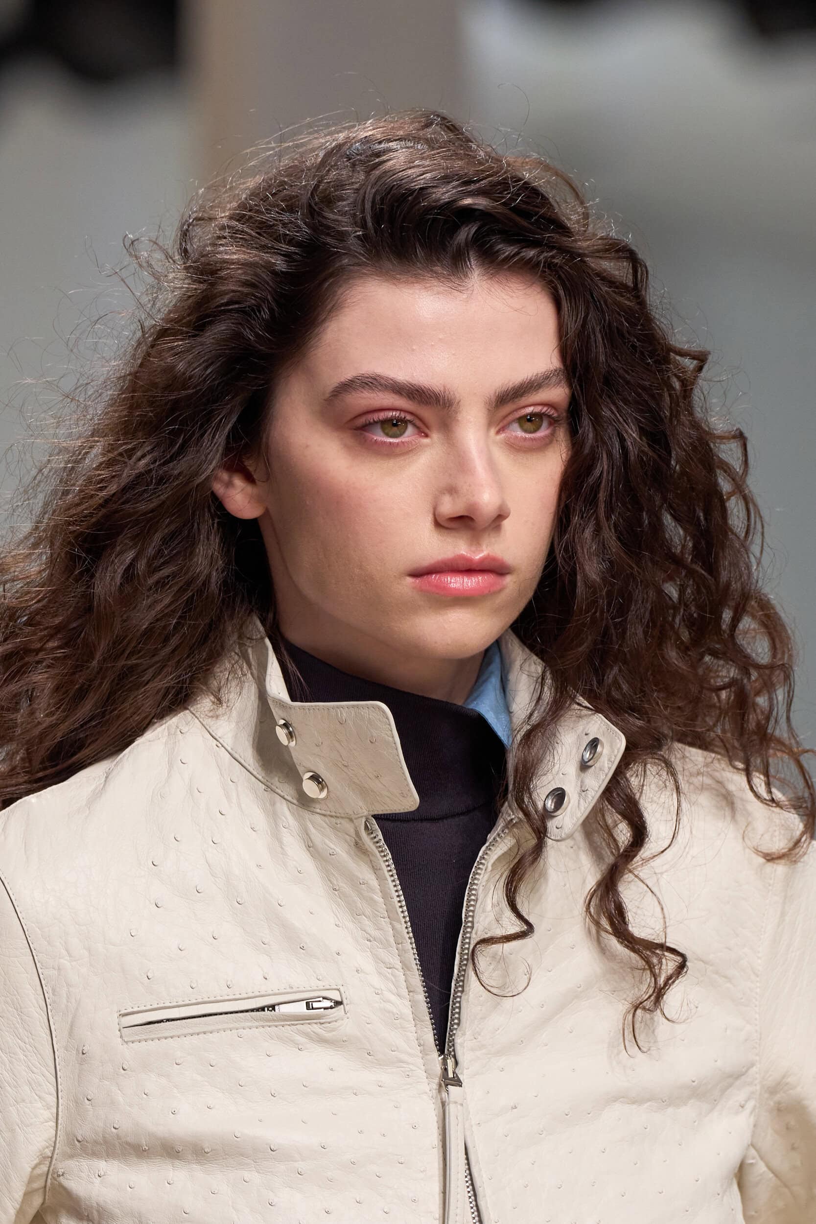 Tod S Spring 2027 Fashion Show Details