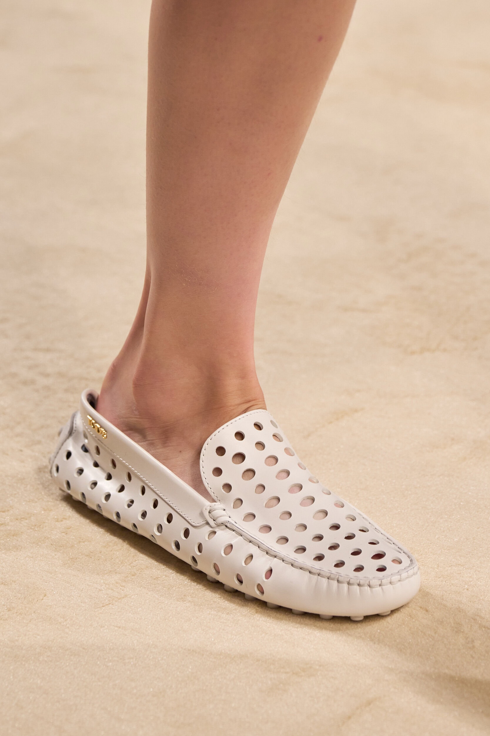 Tod S Spring 2027 Fashion Show Details