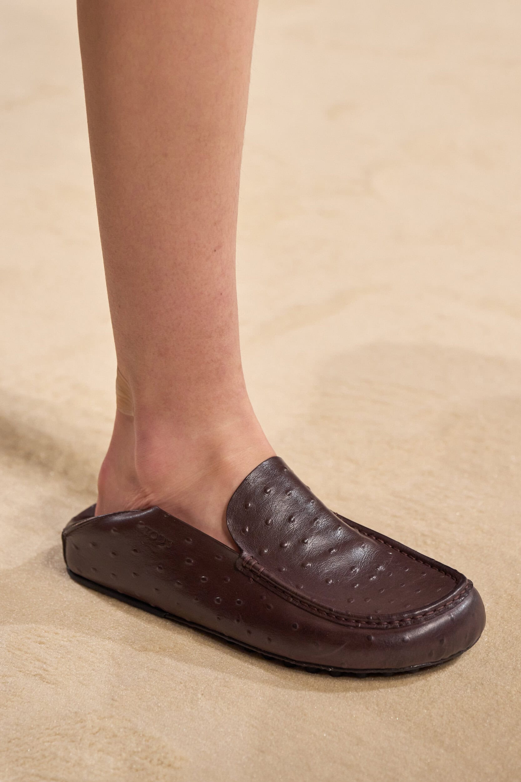 Tod S Spring 2027 Fashion Show Details