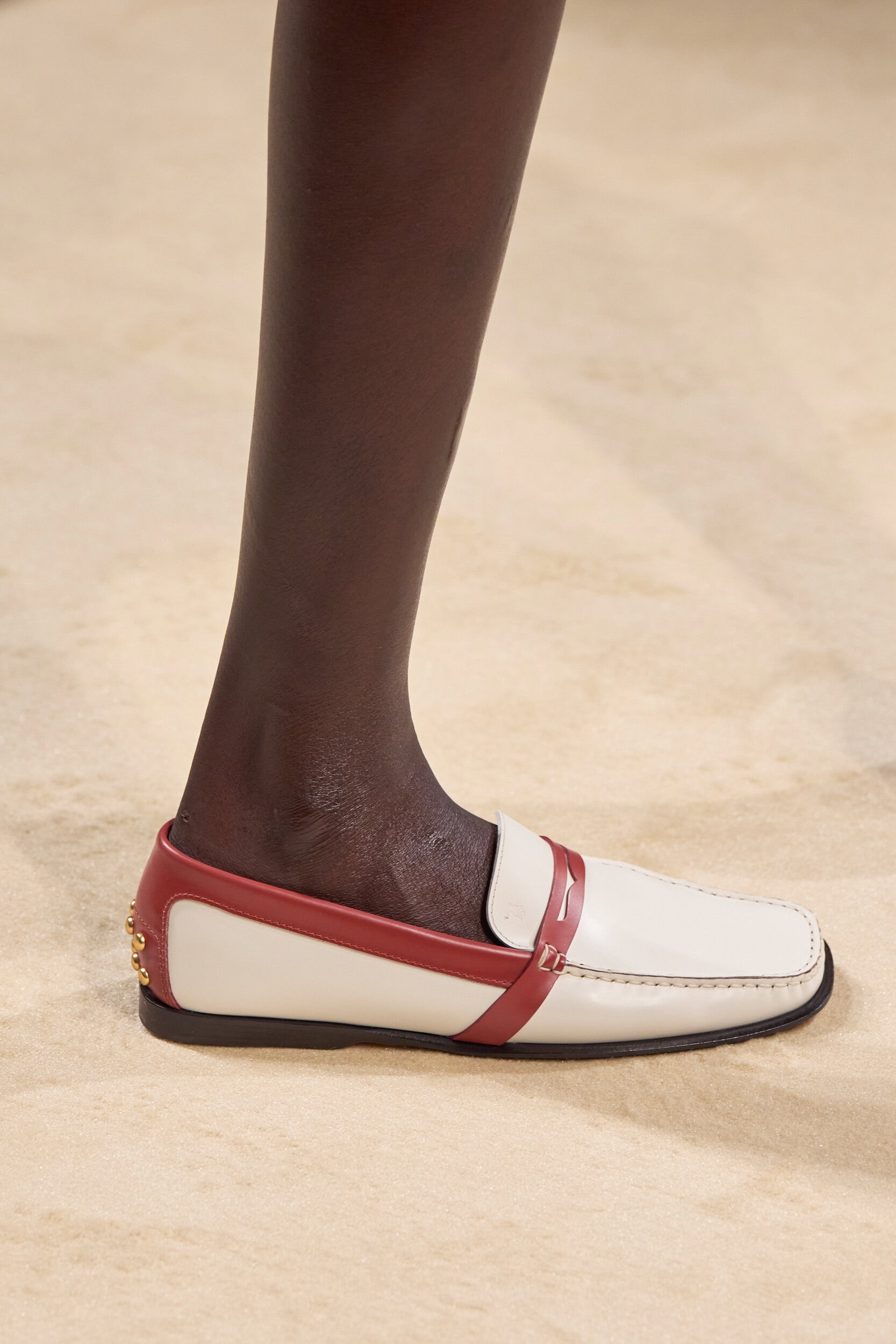Tod S Spring 2027 Fashion Show Details
