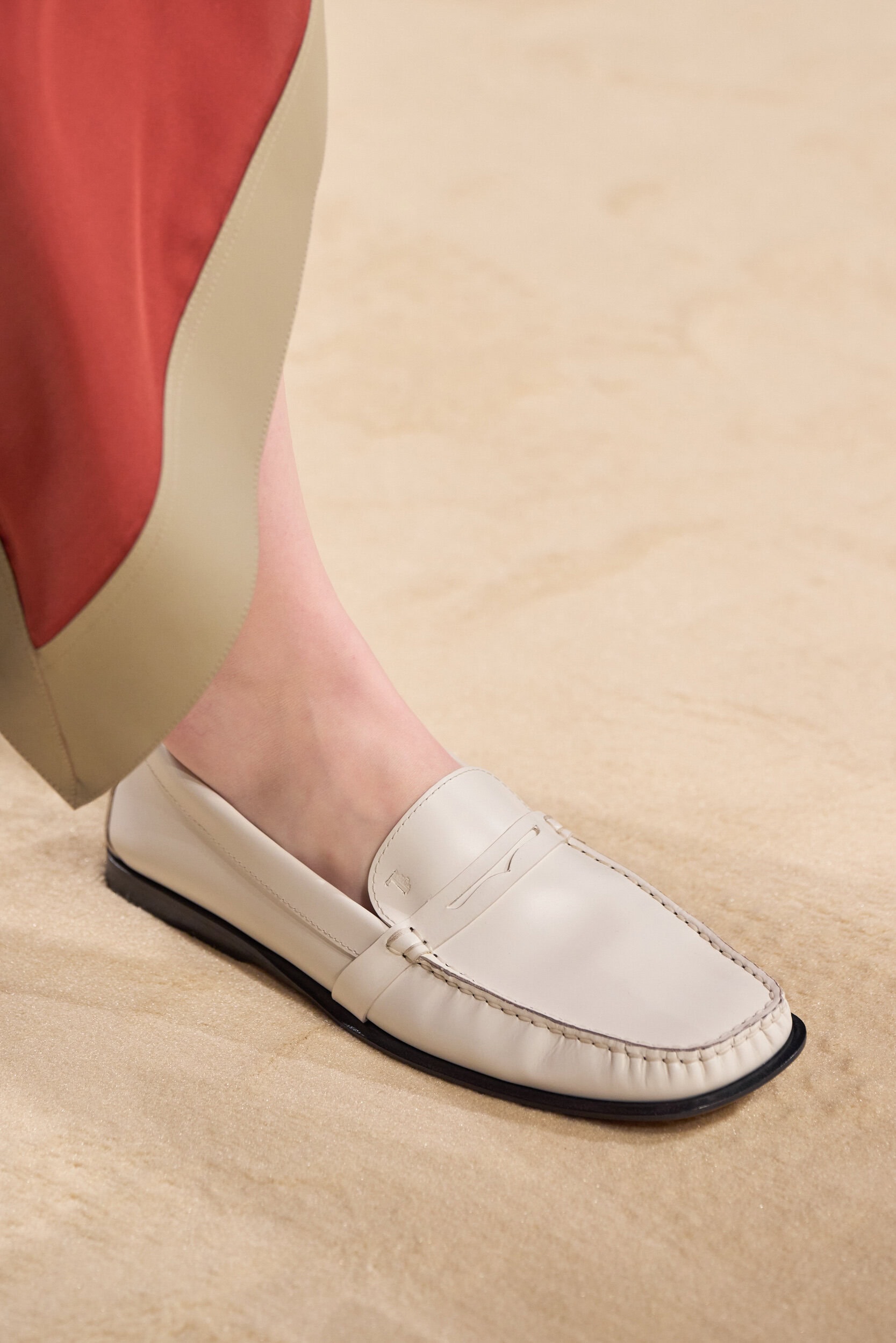 Tod S Spring 2027 Fashion Show Details