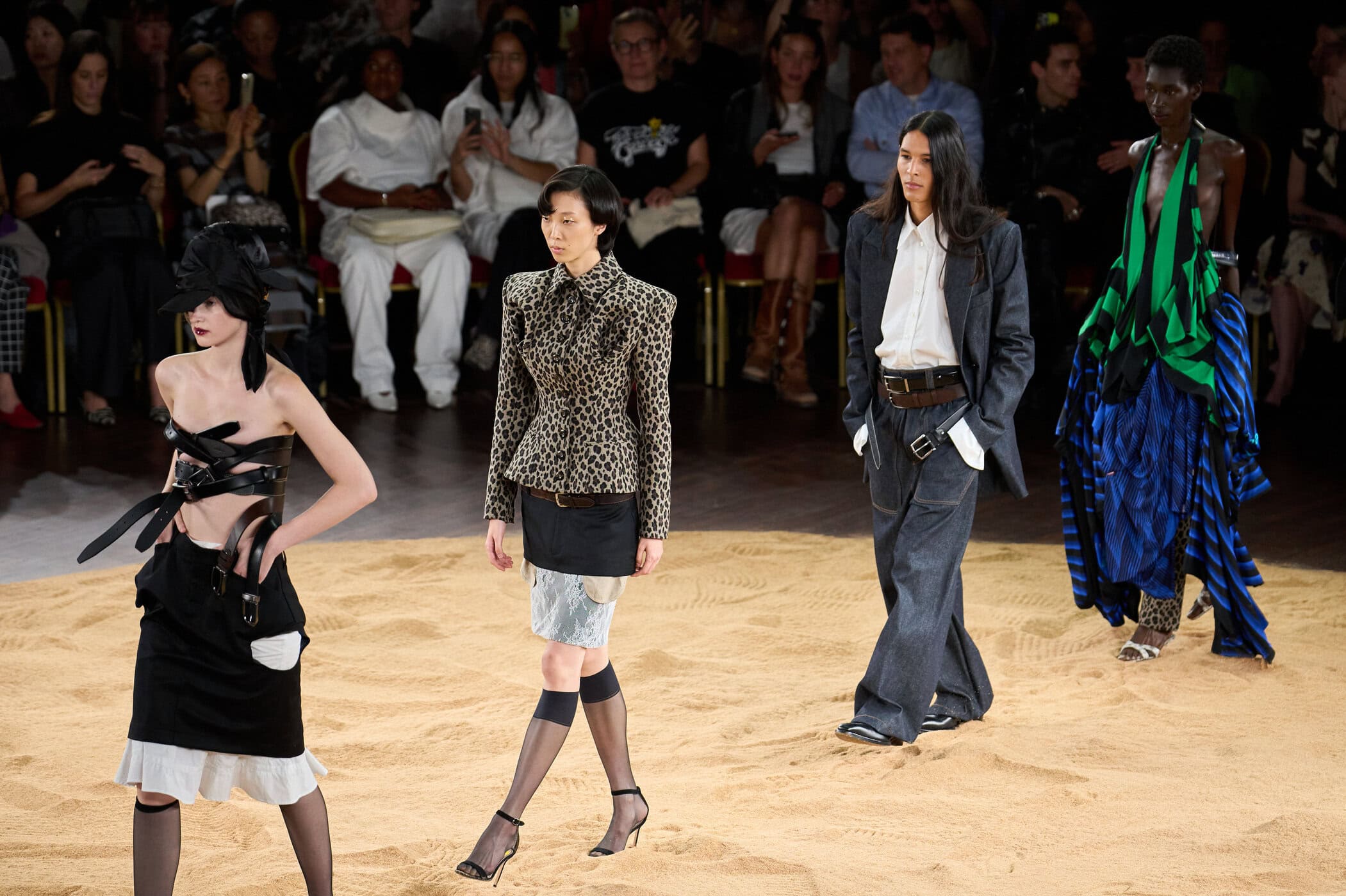 Torisheju Spring 2027 Fashion Show Atmosphere