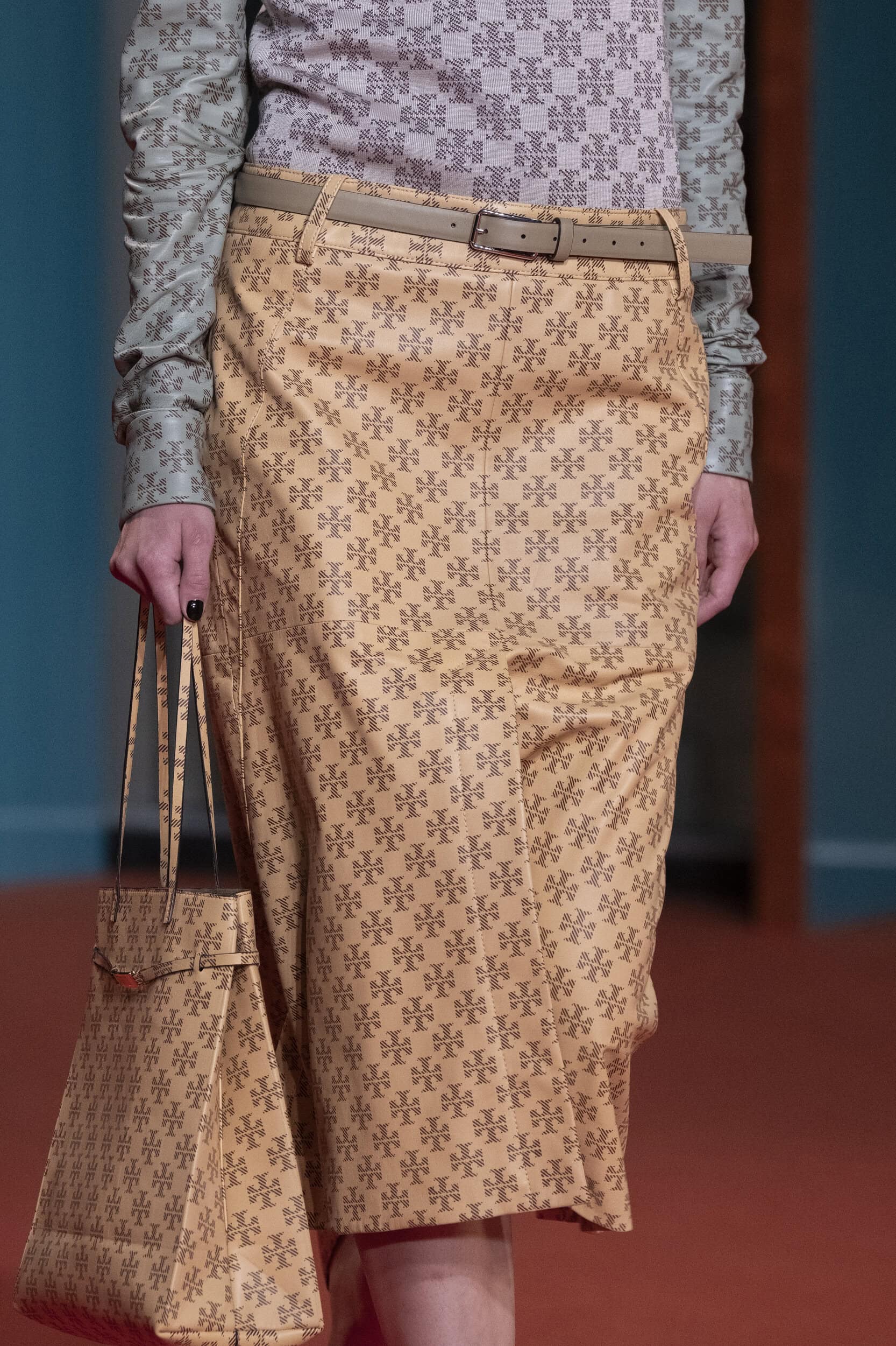 Tory Burch Spring 2027 Fashion Show Details