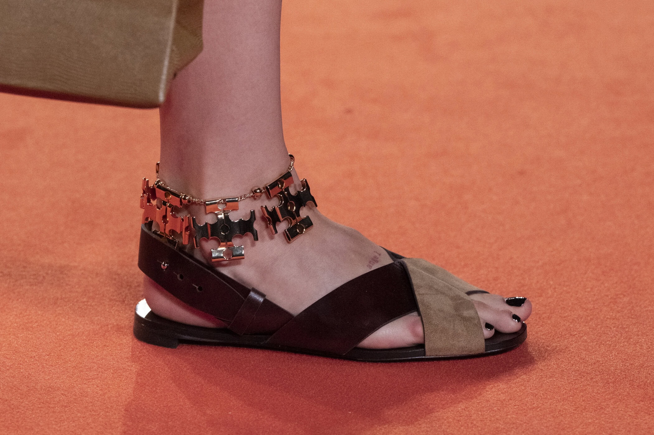 Tory Burch Spring 2027 Fashion Show Details