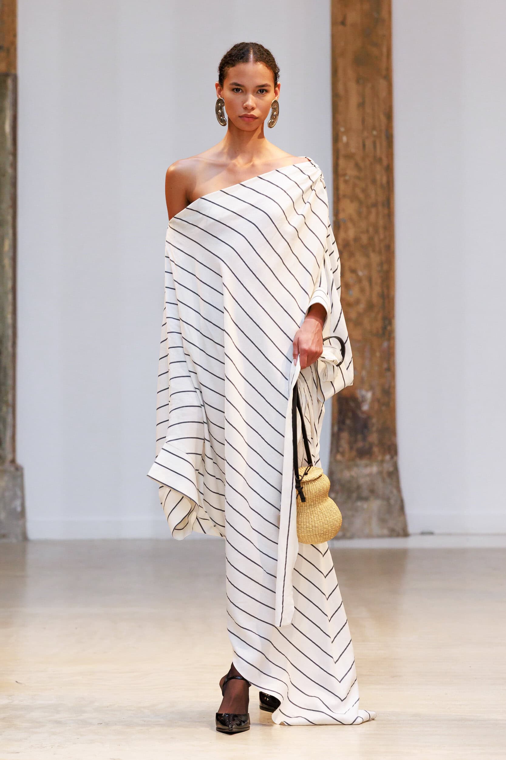 Vautrait Spring 2027 Fashion Show