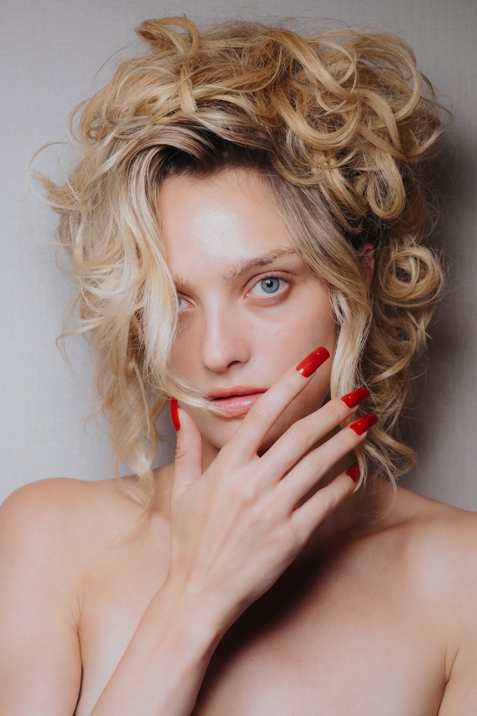 Vettese Spring 2027 Fashion Show Backstage