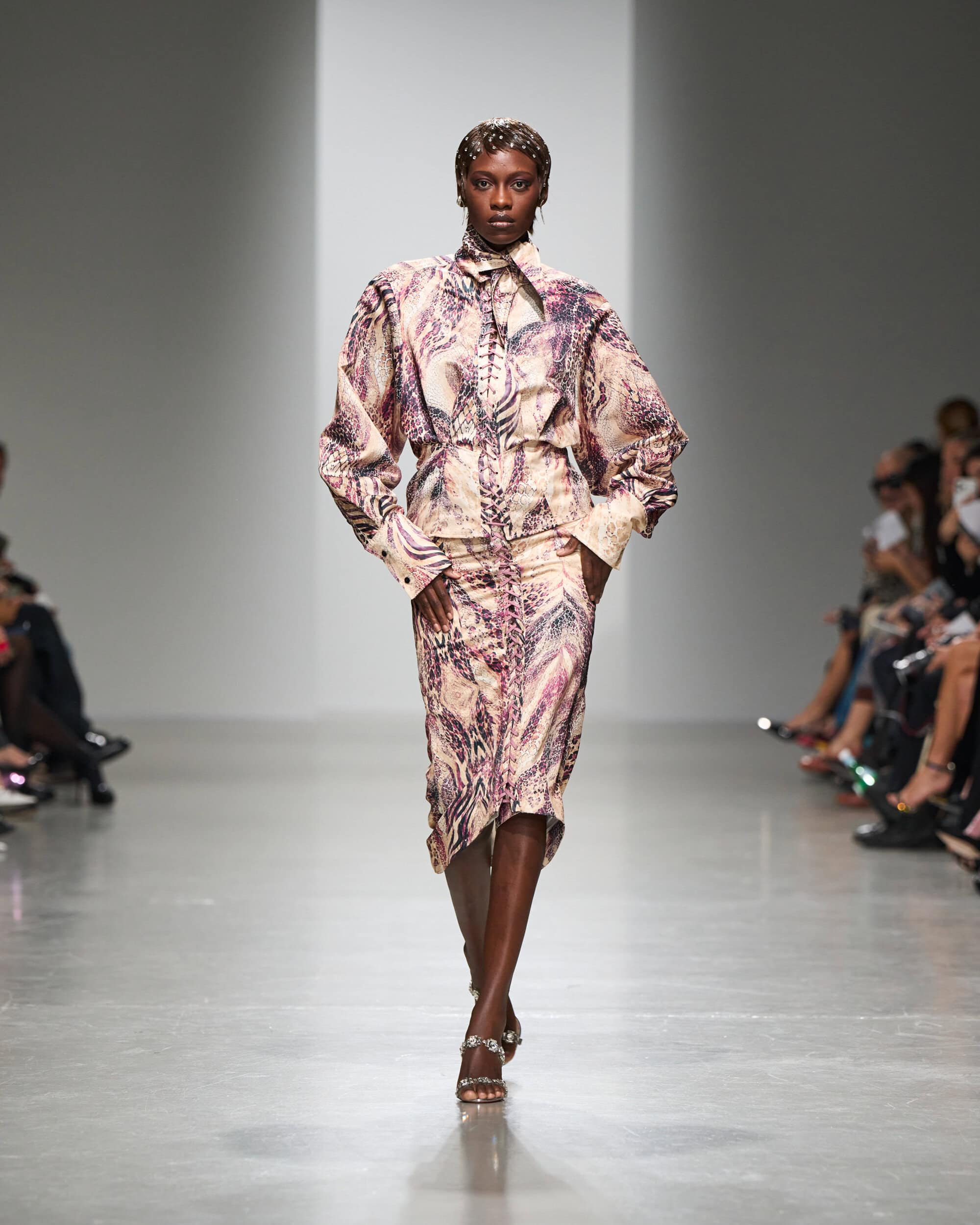 Weinsanto Spring 2027 Fashion Show