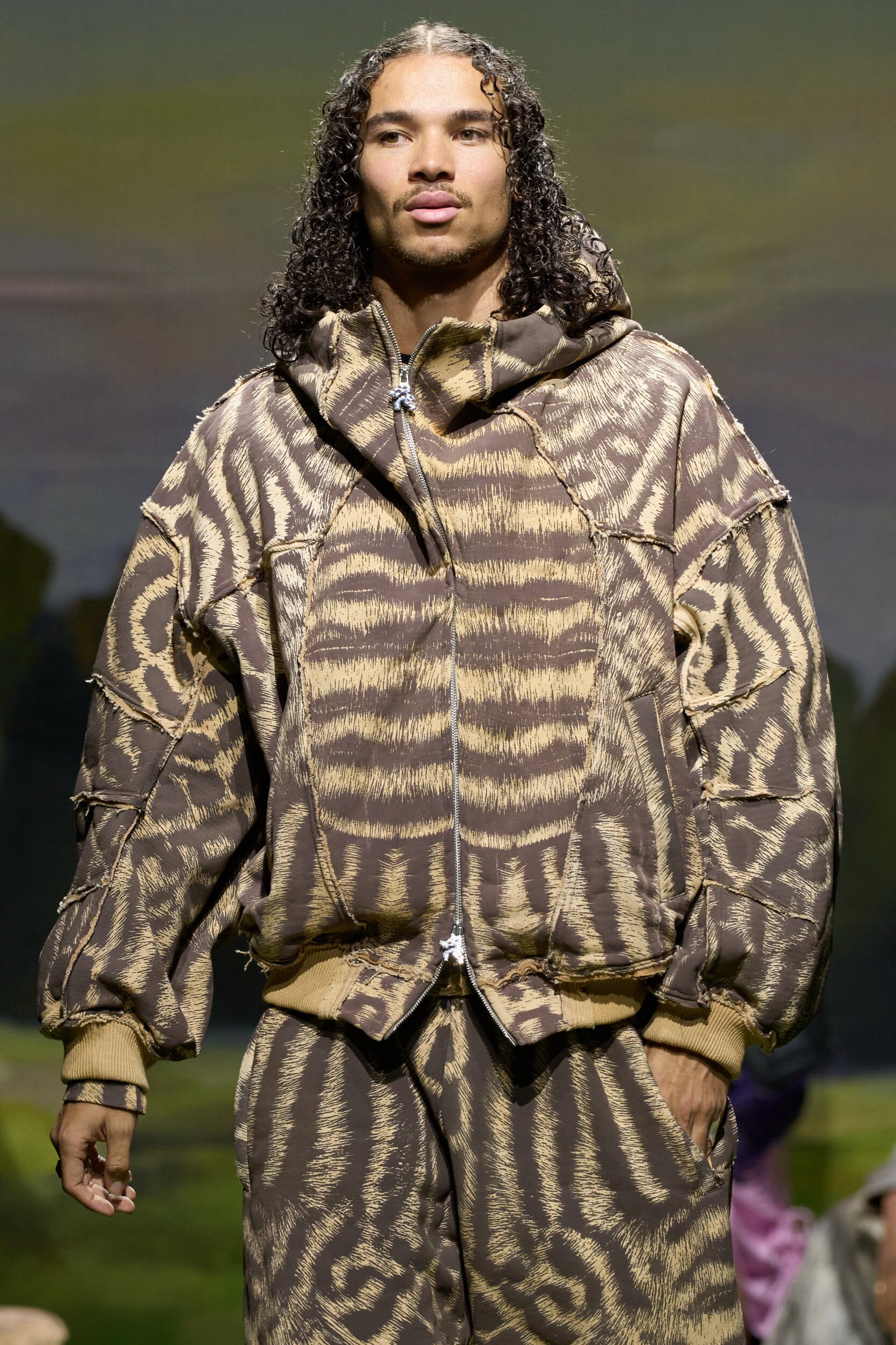Yaku Spring 2027 Fashion Show Details