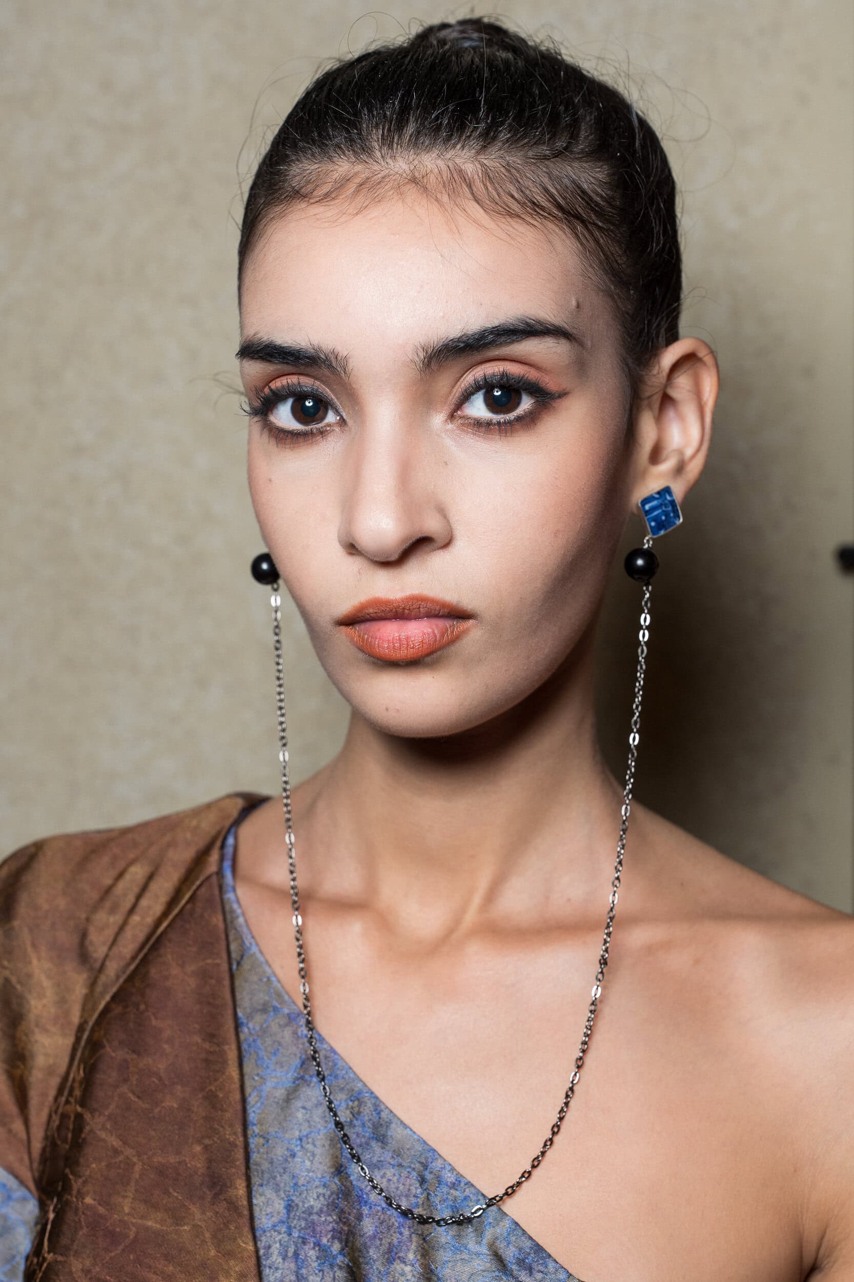 Zifei Wang Spring 2027 Fashion Show Backstage