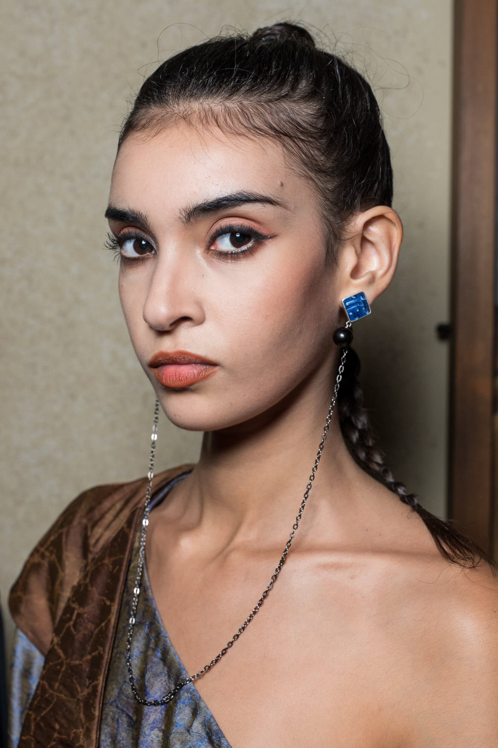 Zifei Wang Spring 2027 Fashion Show Backstage