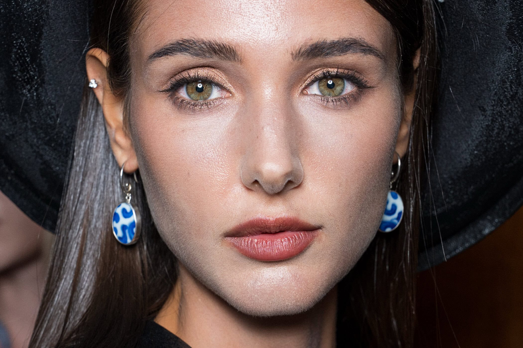 Zifei Wang Spring 2027 Fashion Show Backstage
