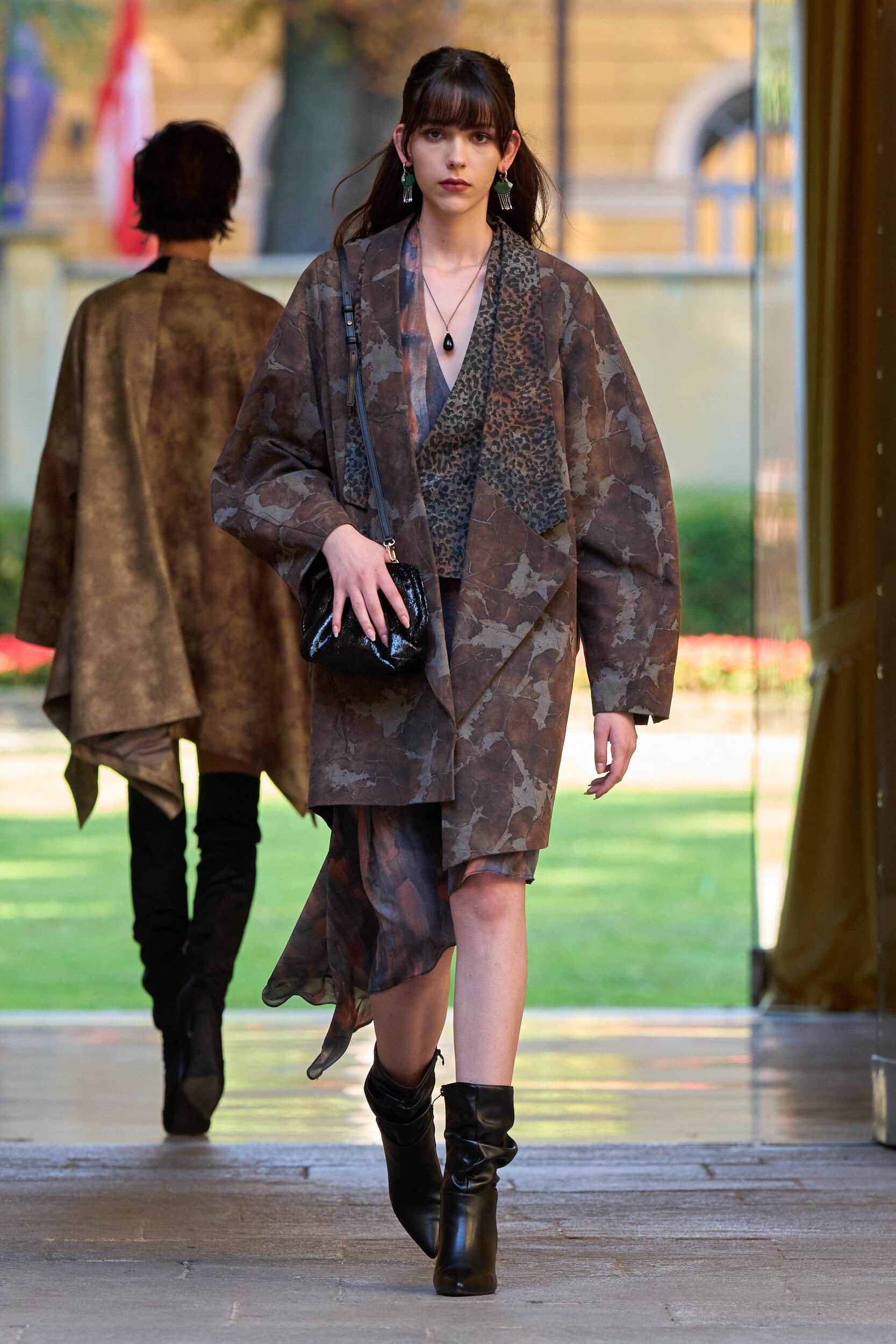 Zifei Wang Spring 2027 Fashion Show