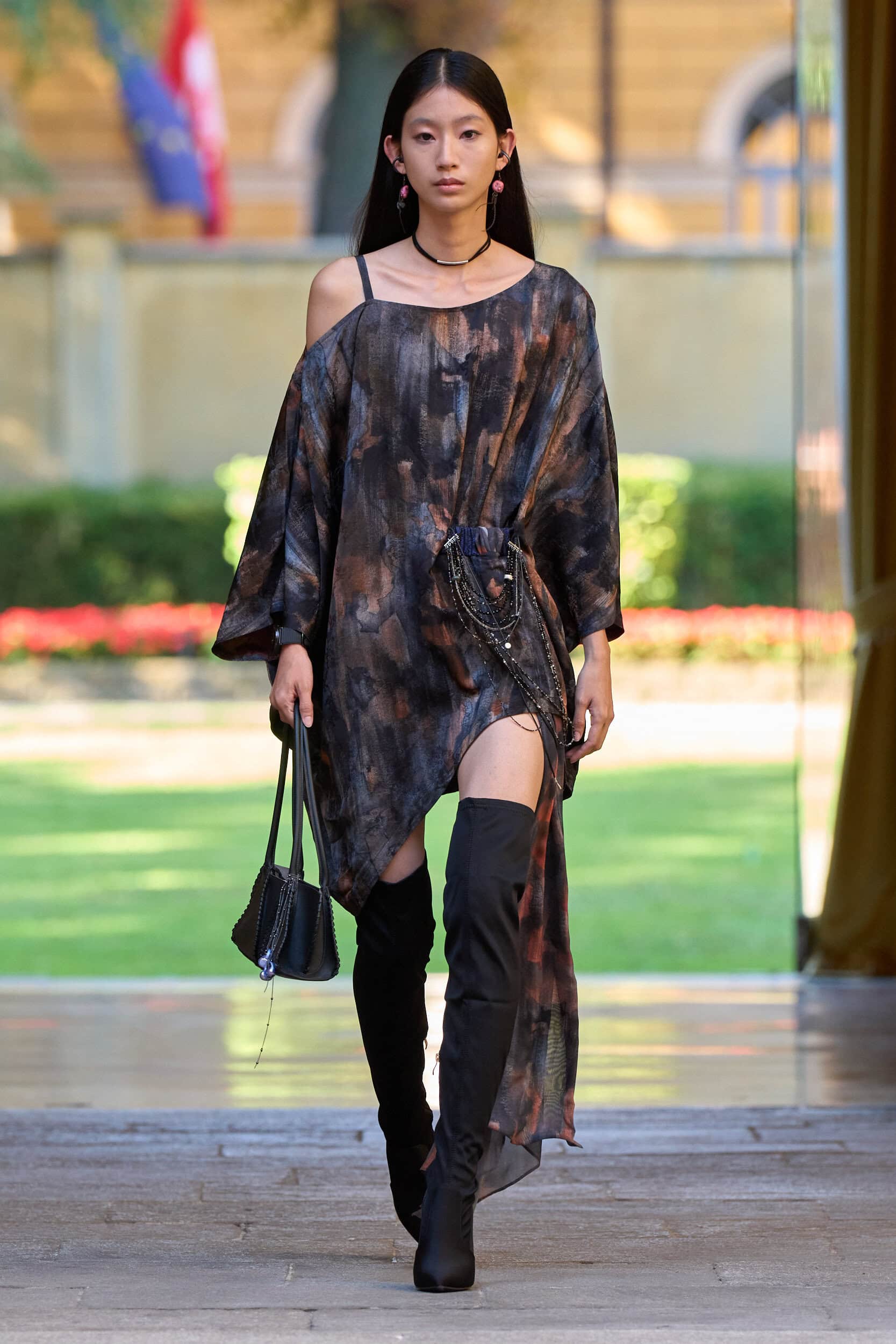 Zifei Wang Spring 2027 Fashion Show