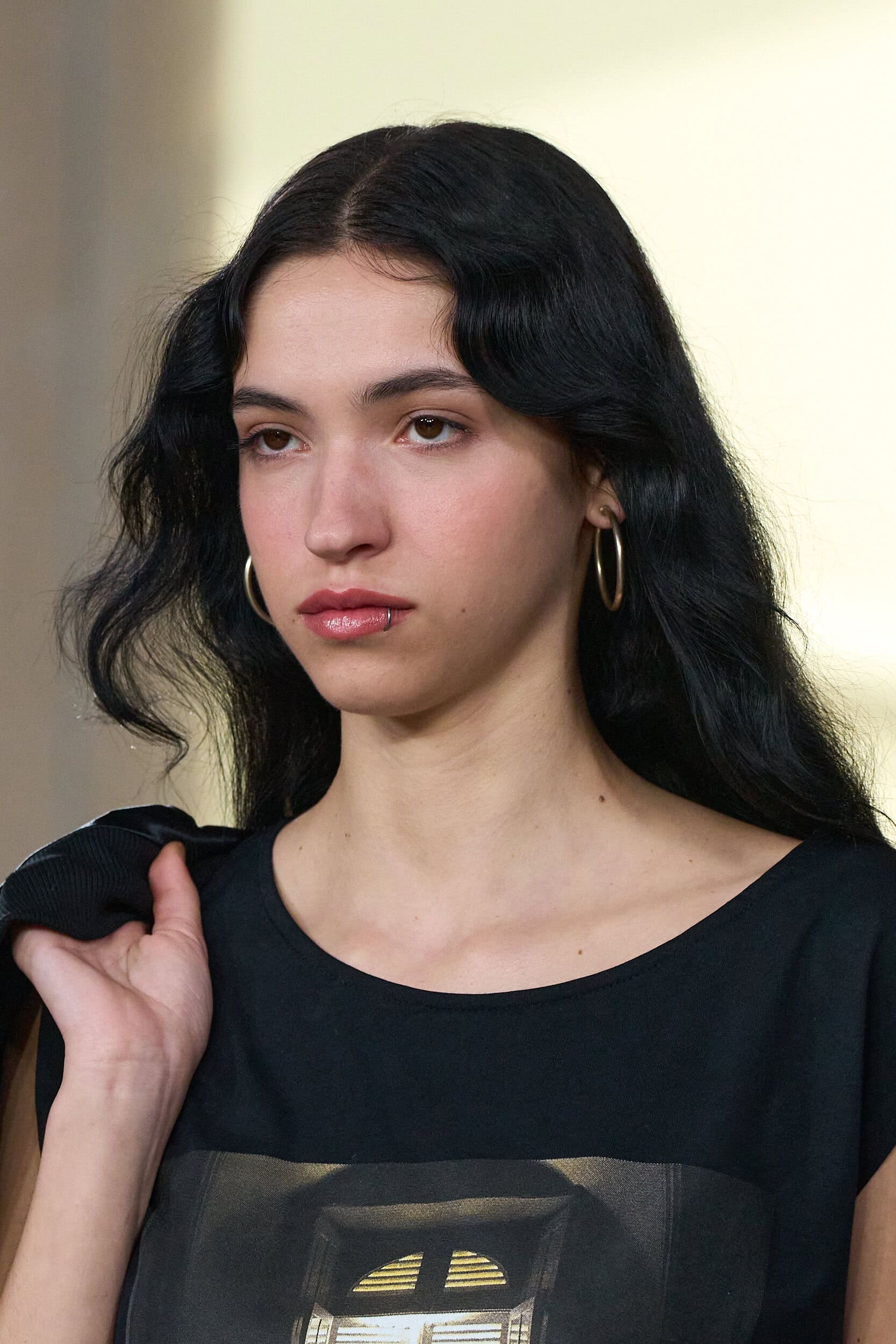 Agnes B Spring 2027 Fashion Show Details