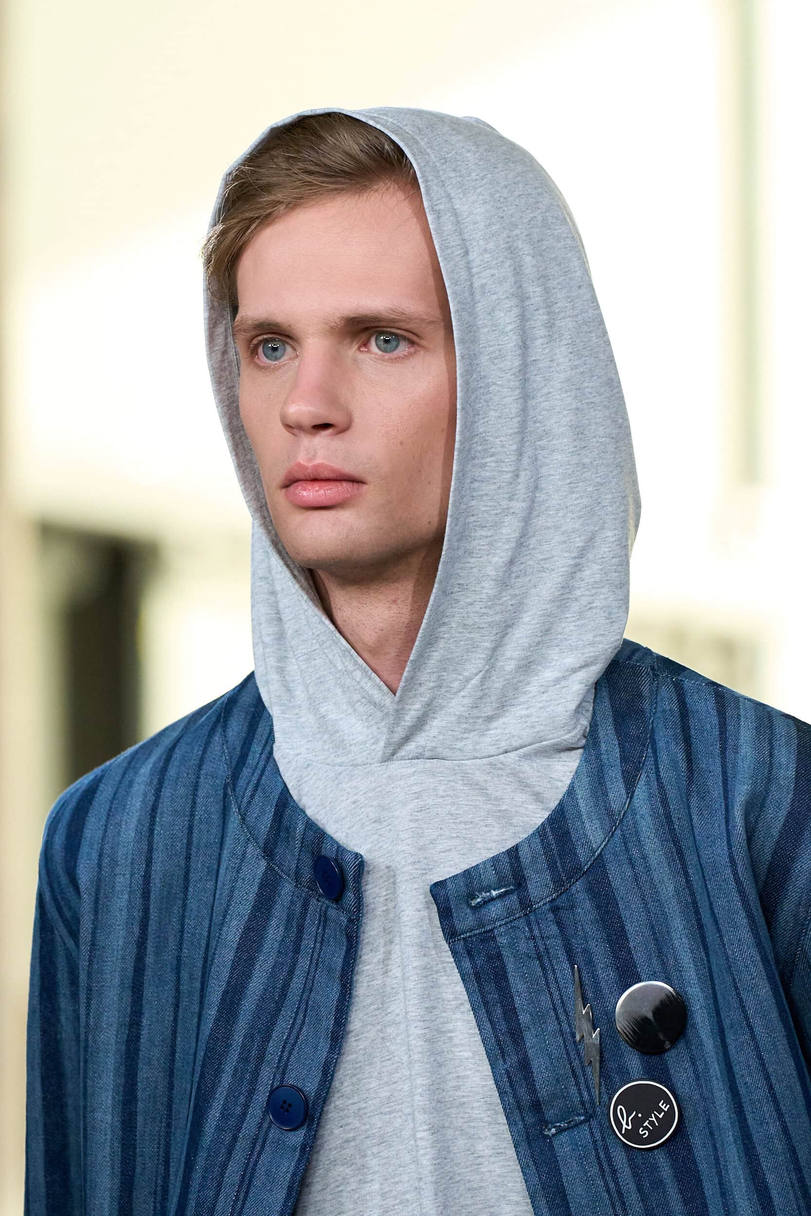 Agnes B Spring 2027 Fashion Show Details