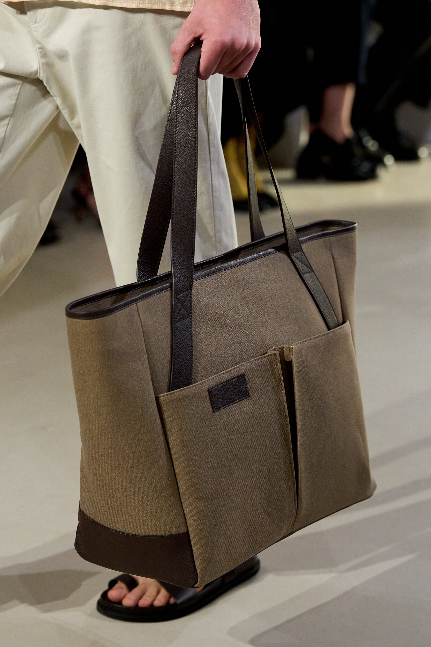 Agnes B Spring 2027 Fashion Show Details