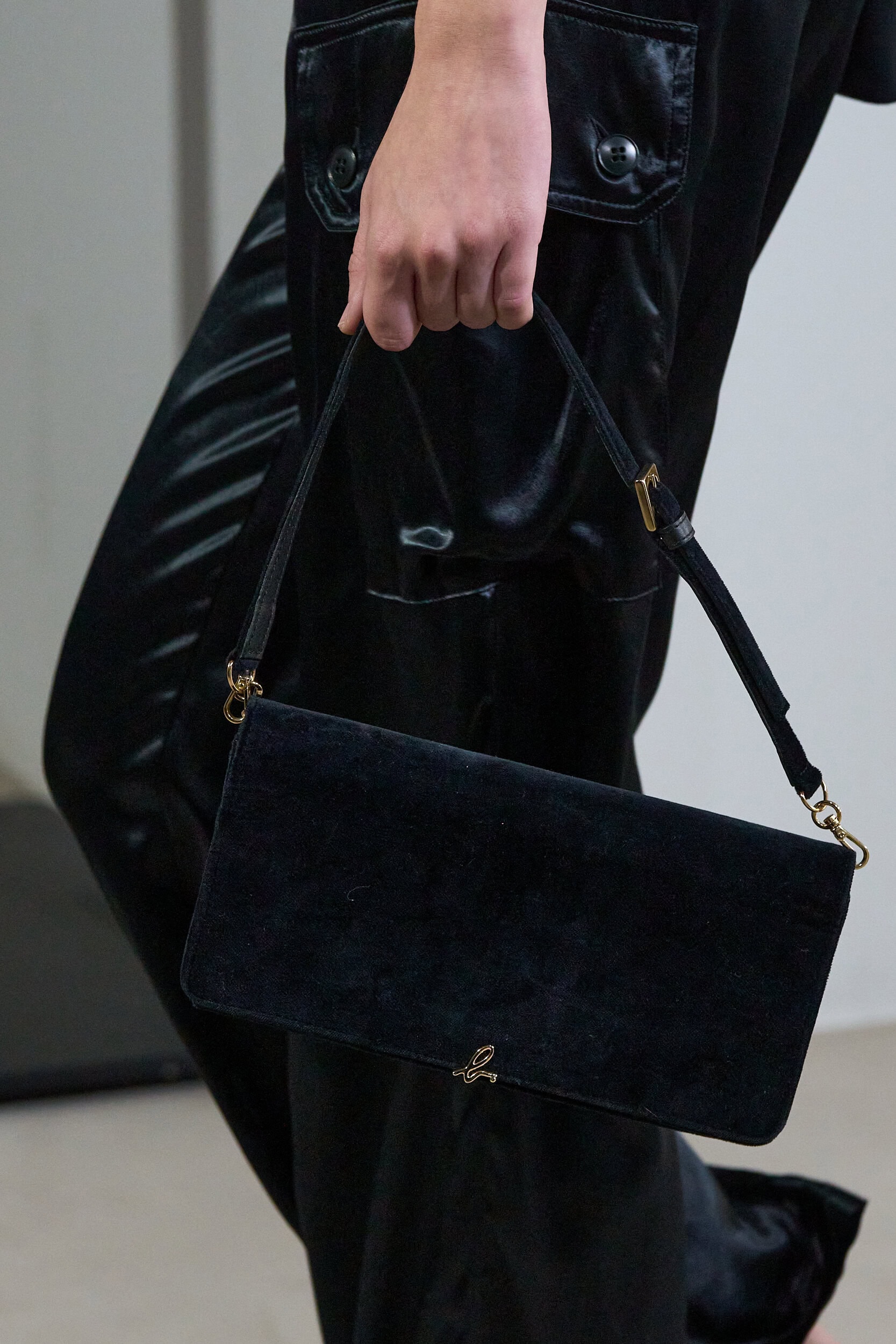 Agnes B Spring 2027 Fashion Show Details