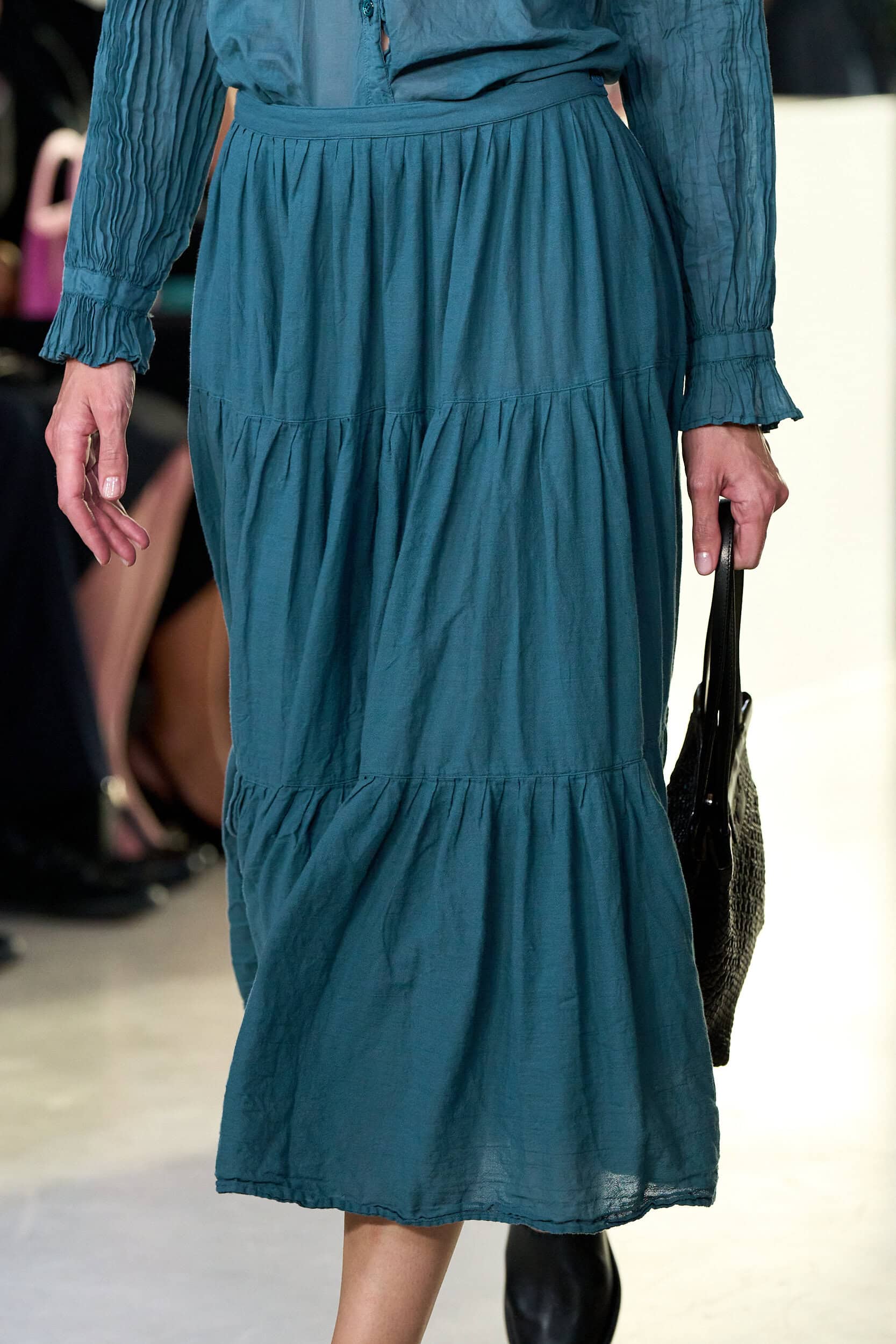 Agnes B Spring 2027 Fashion Show Details