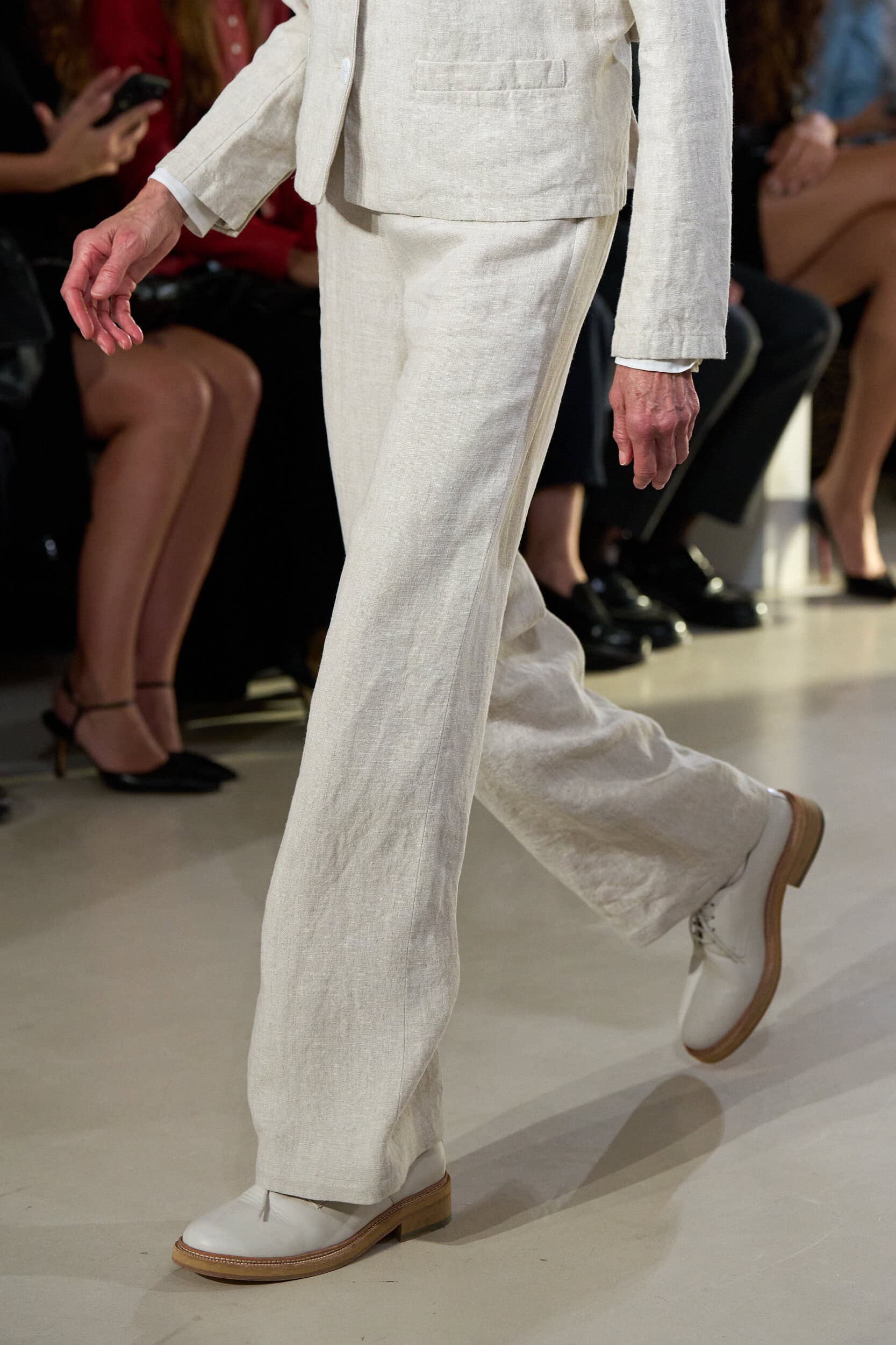 Agnes B Spring 2027 Fashion Show Details