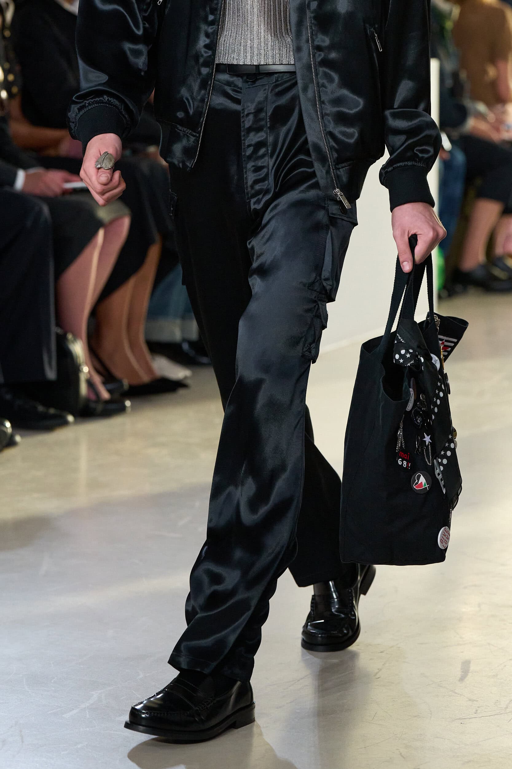 Agnes B Spring 2027 Fashion Show Details