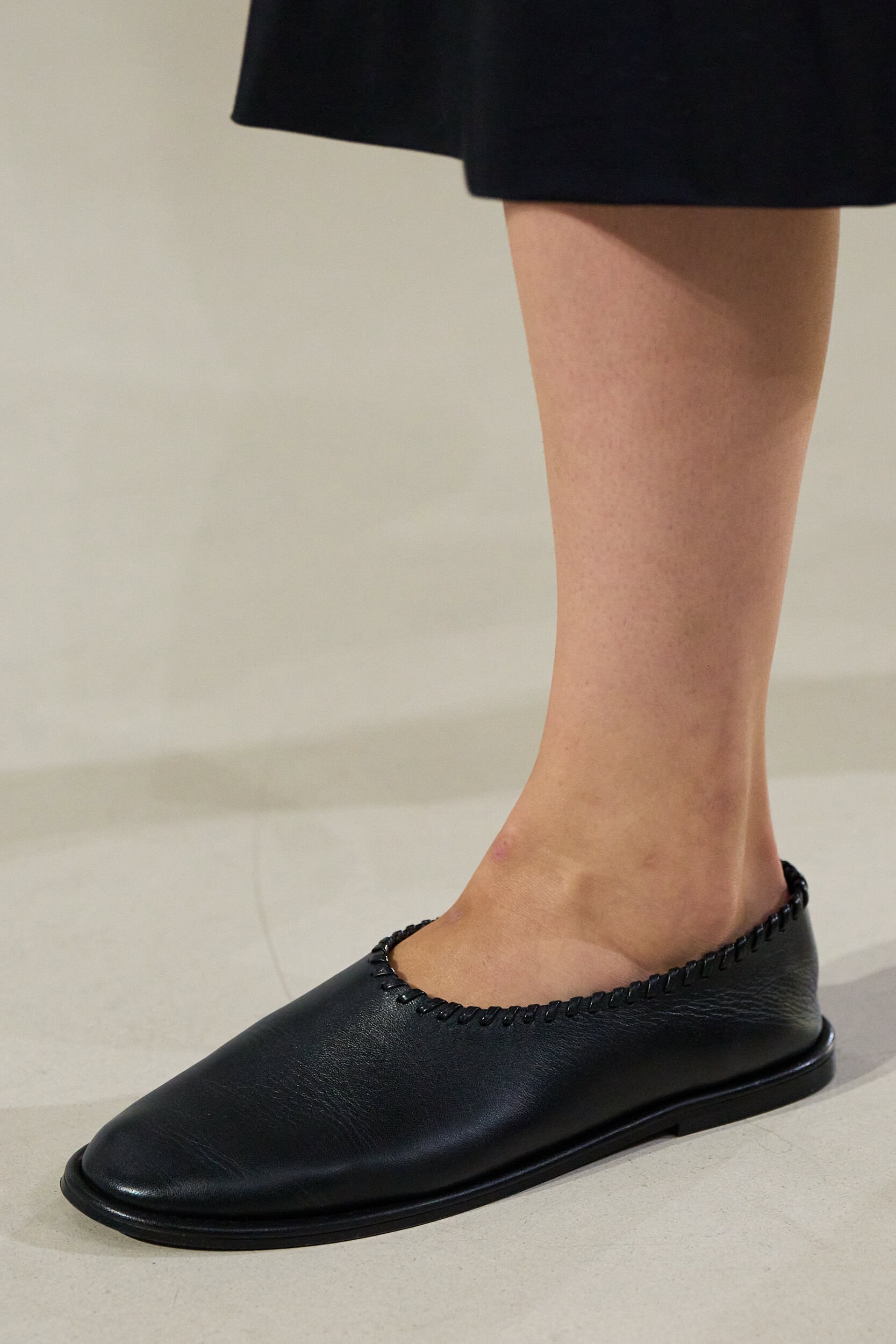 Agnes B Spring 2027 Fashion Show Details