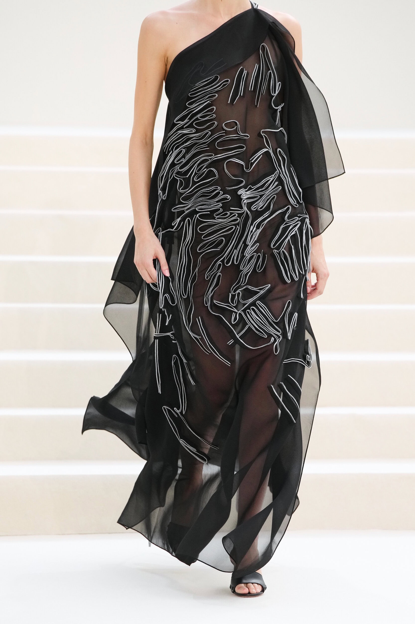 Akris Spring 2027 Fashion Show Details