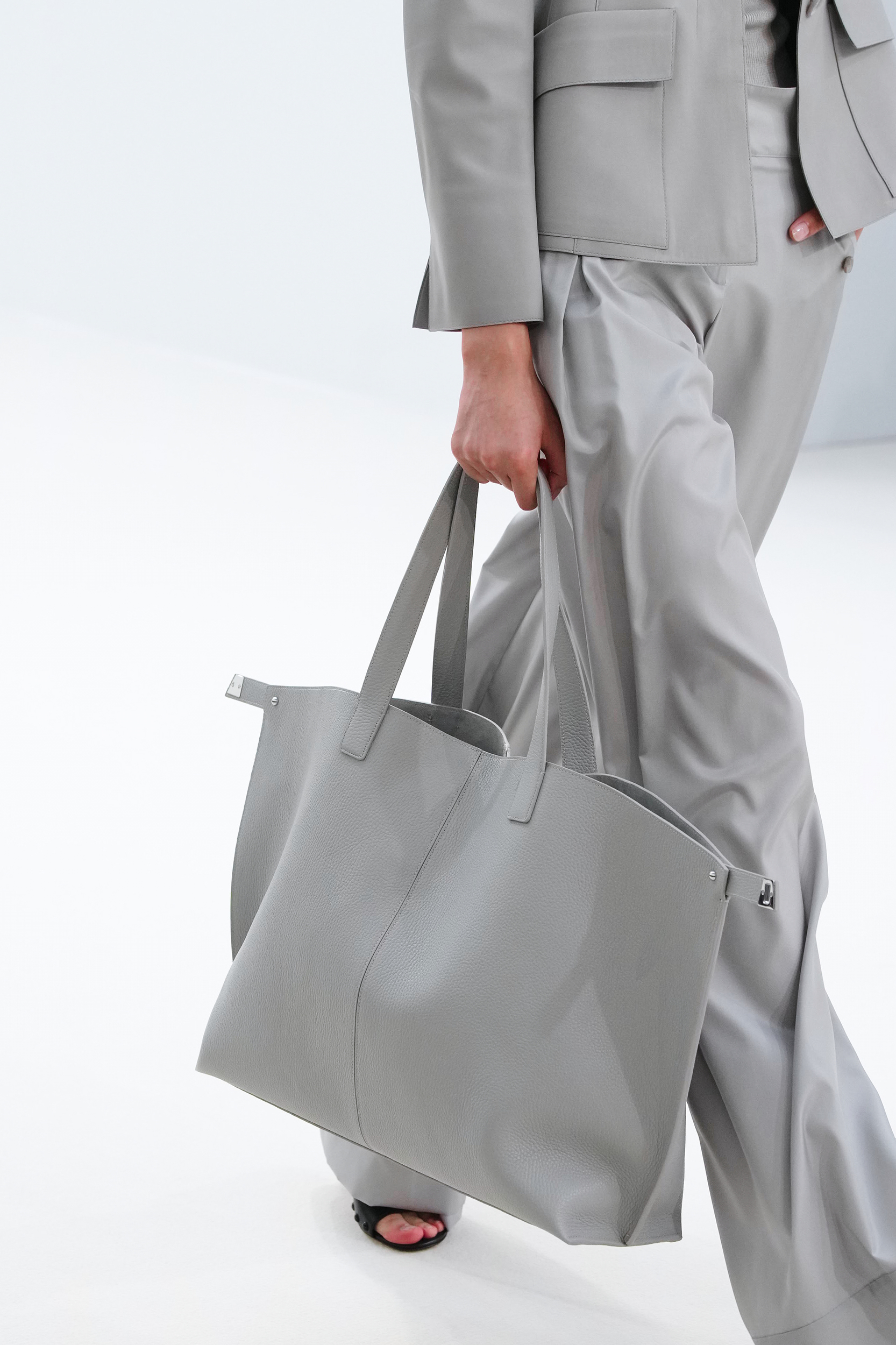 Akris Spring 2027 Fashion Show Details