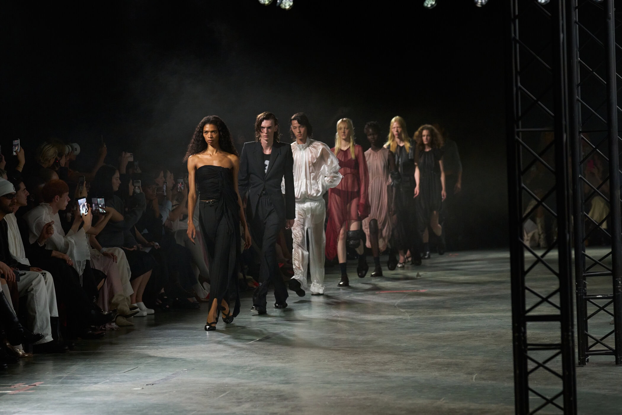 Alainpaul Spring 2027 Fashion Show Atmosphere