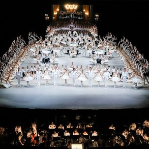 Chanel Celebrates the Paris Opera’s 2026/27 Opening Gala