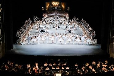 Chanel Celebrates the Paris Opera’s 2026/27 Opening Gala