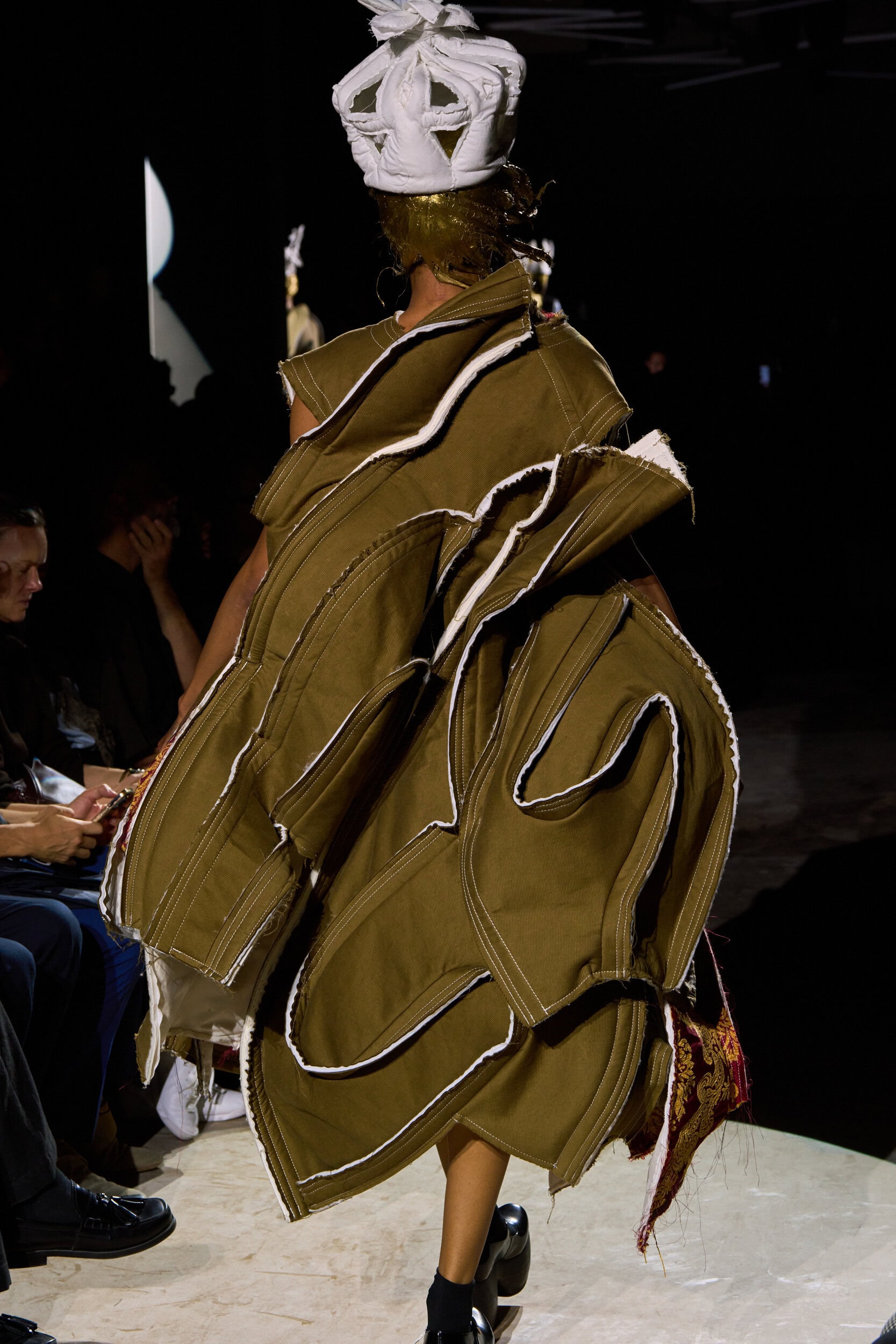 Comme Des Garcons Spring 2027 Fashion Show Details