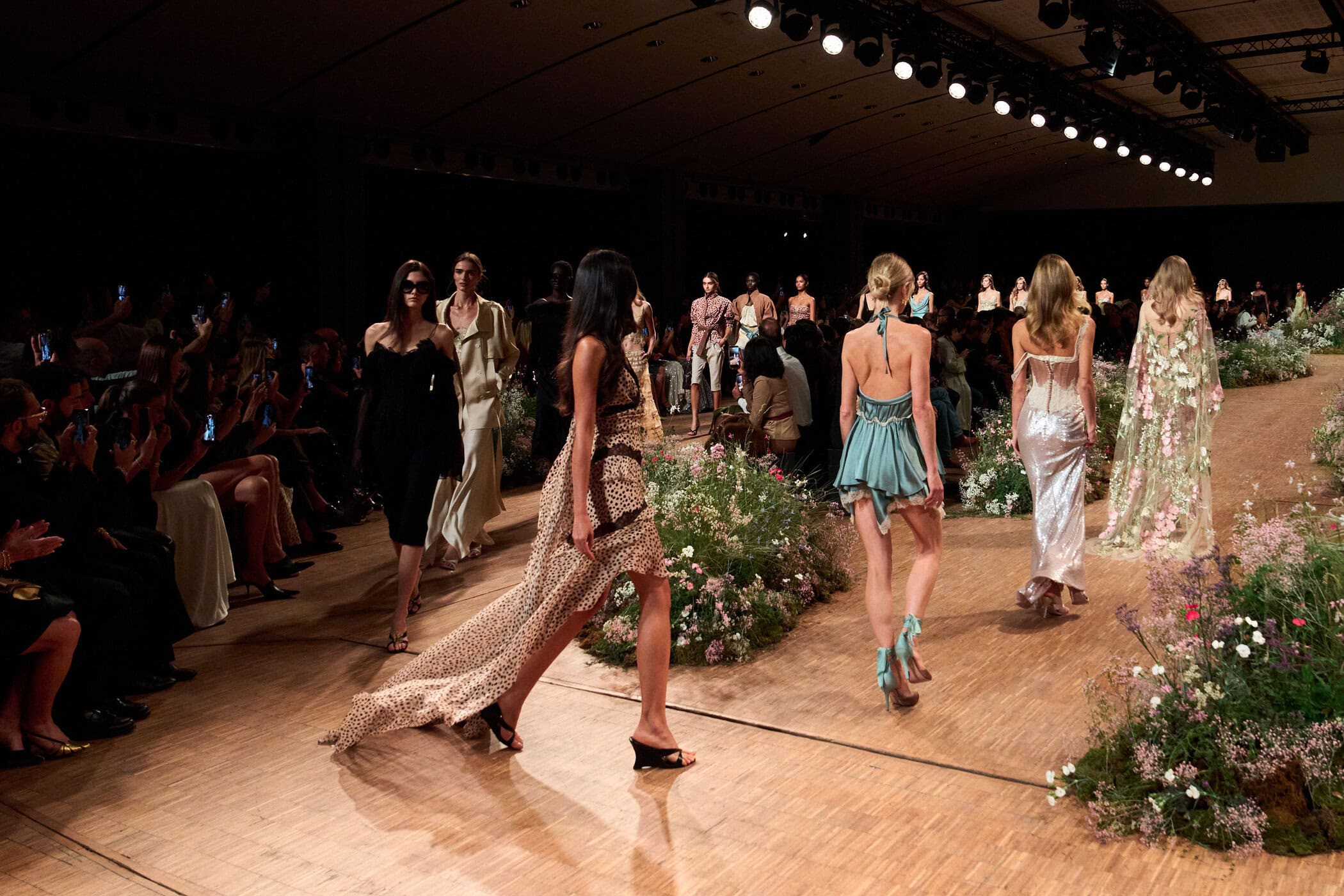 Elie Saab Spring 2027 Fashion Show Atmosphere