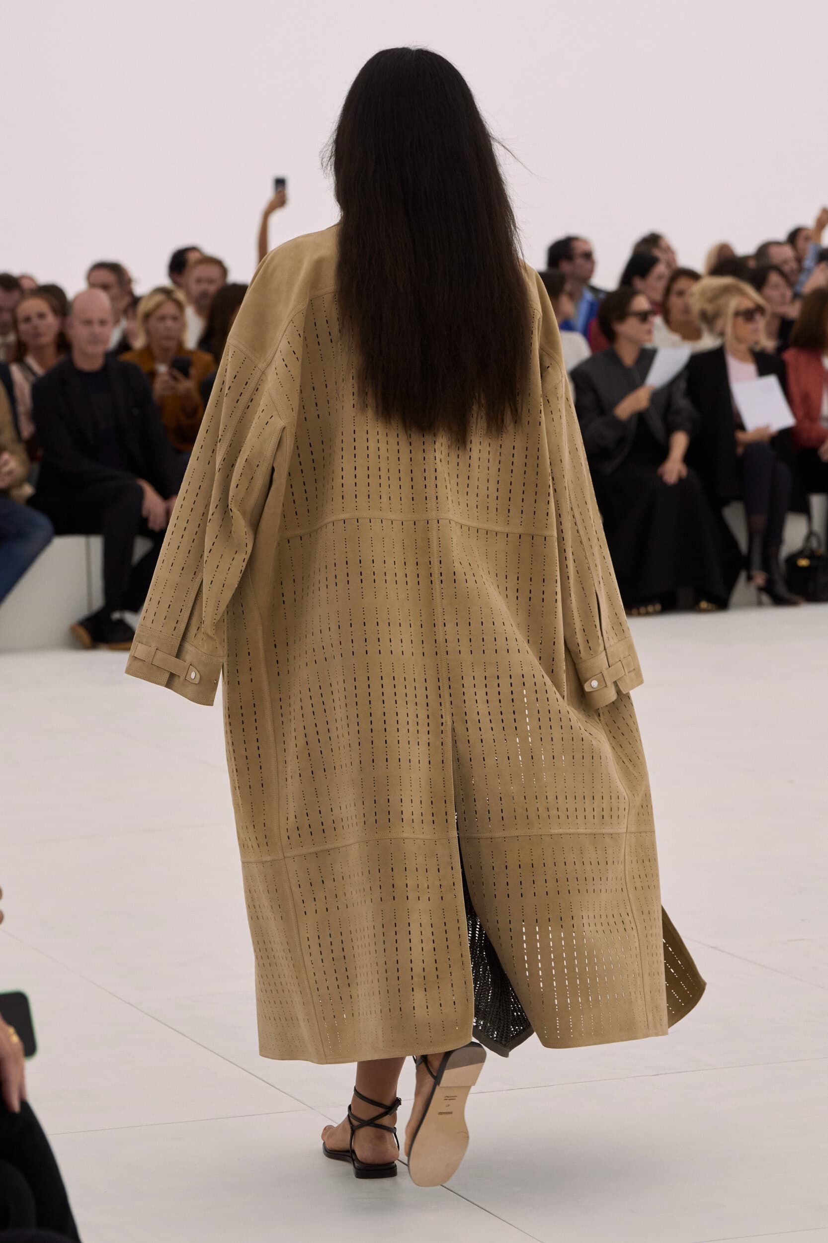 Hermes Spring 2027 Fashion Show Details