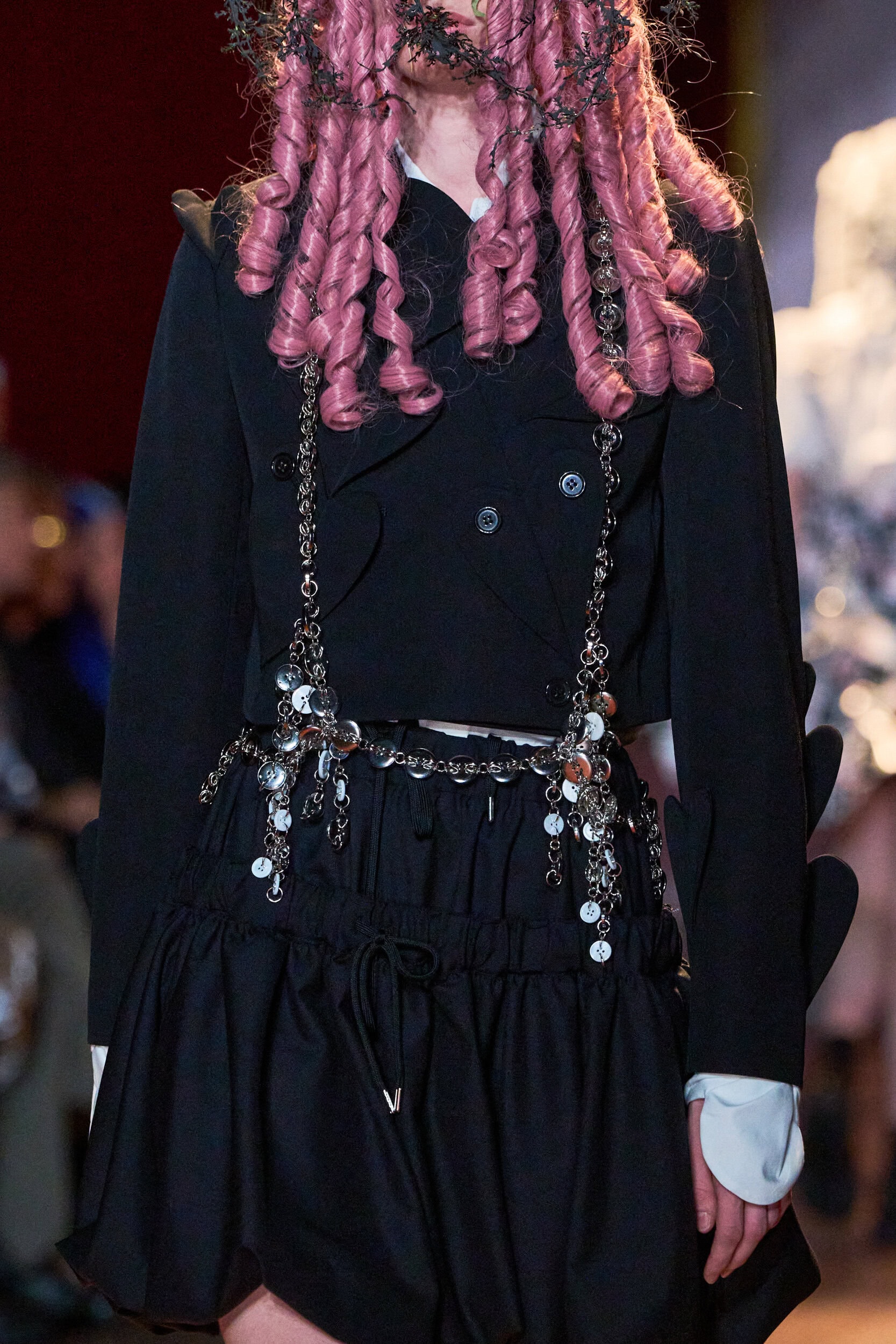 Noir Kei Ninomiya Spring 2027 Fashion Show Details