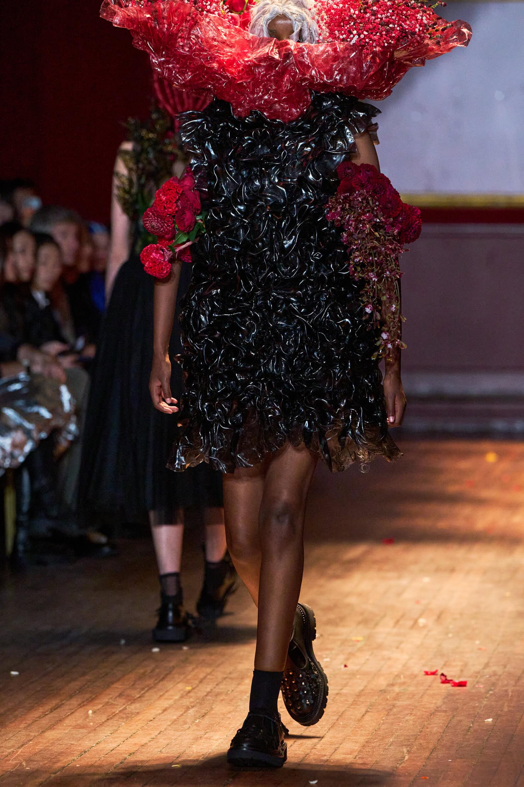 Noir Kei Ninomiya Spring 2027 Fashion Show Details