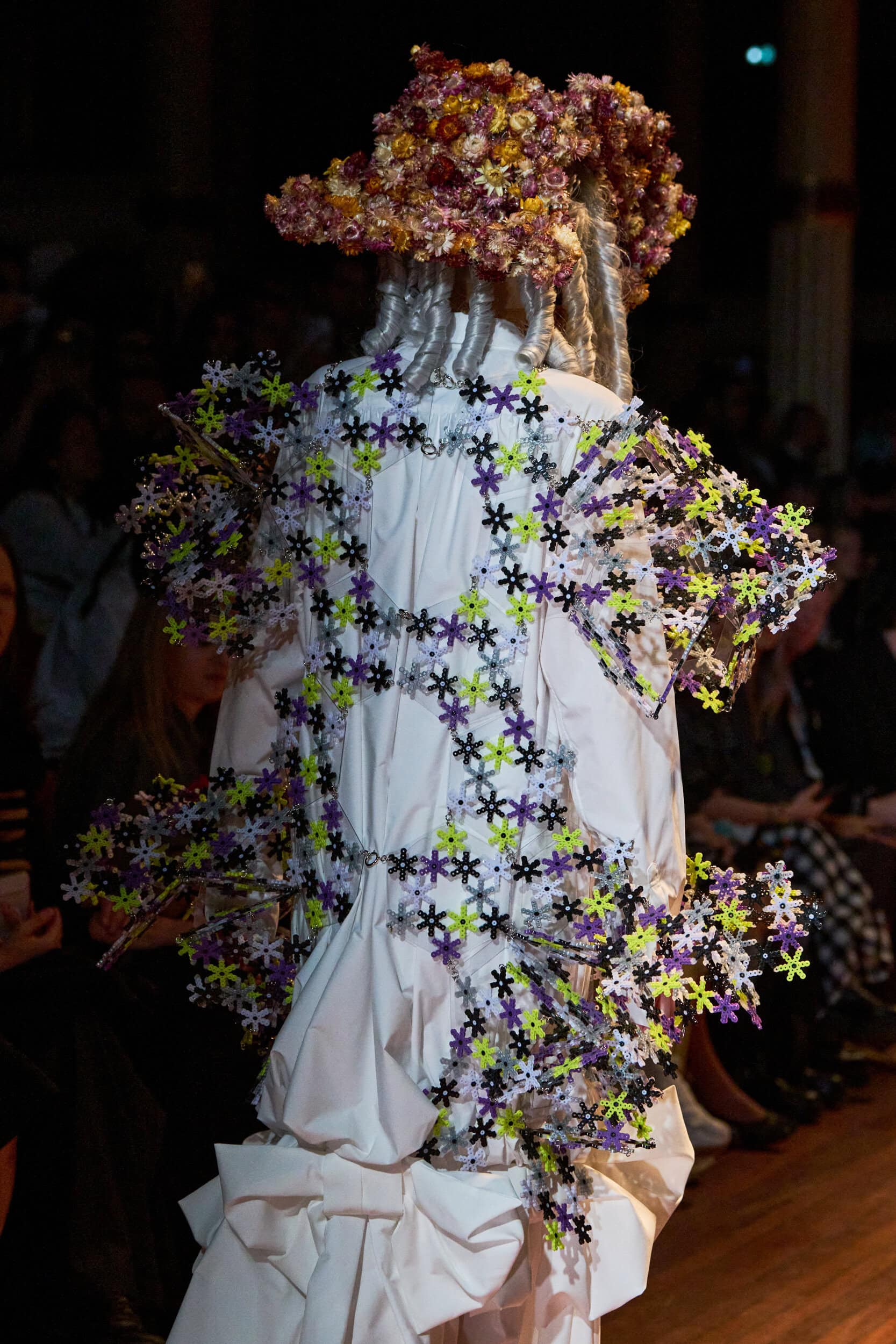 Noir Kei Ninomiya Spring 2027 Fashion Show Details