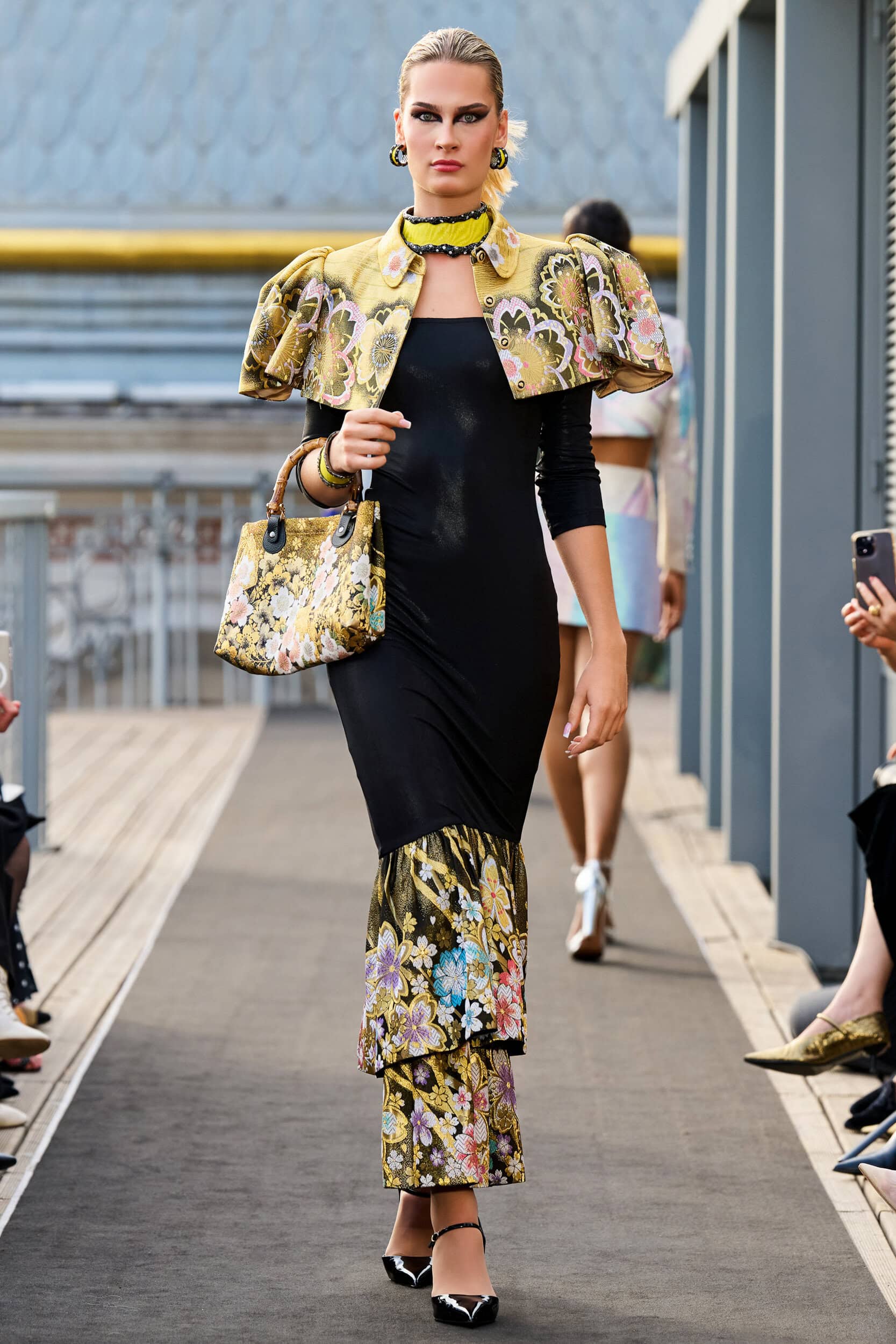 Mengzuoni Spring 2027 Fashion Show