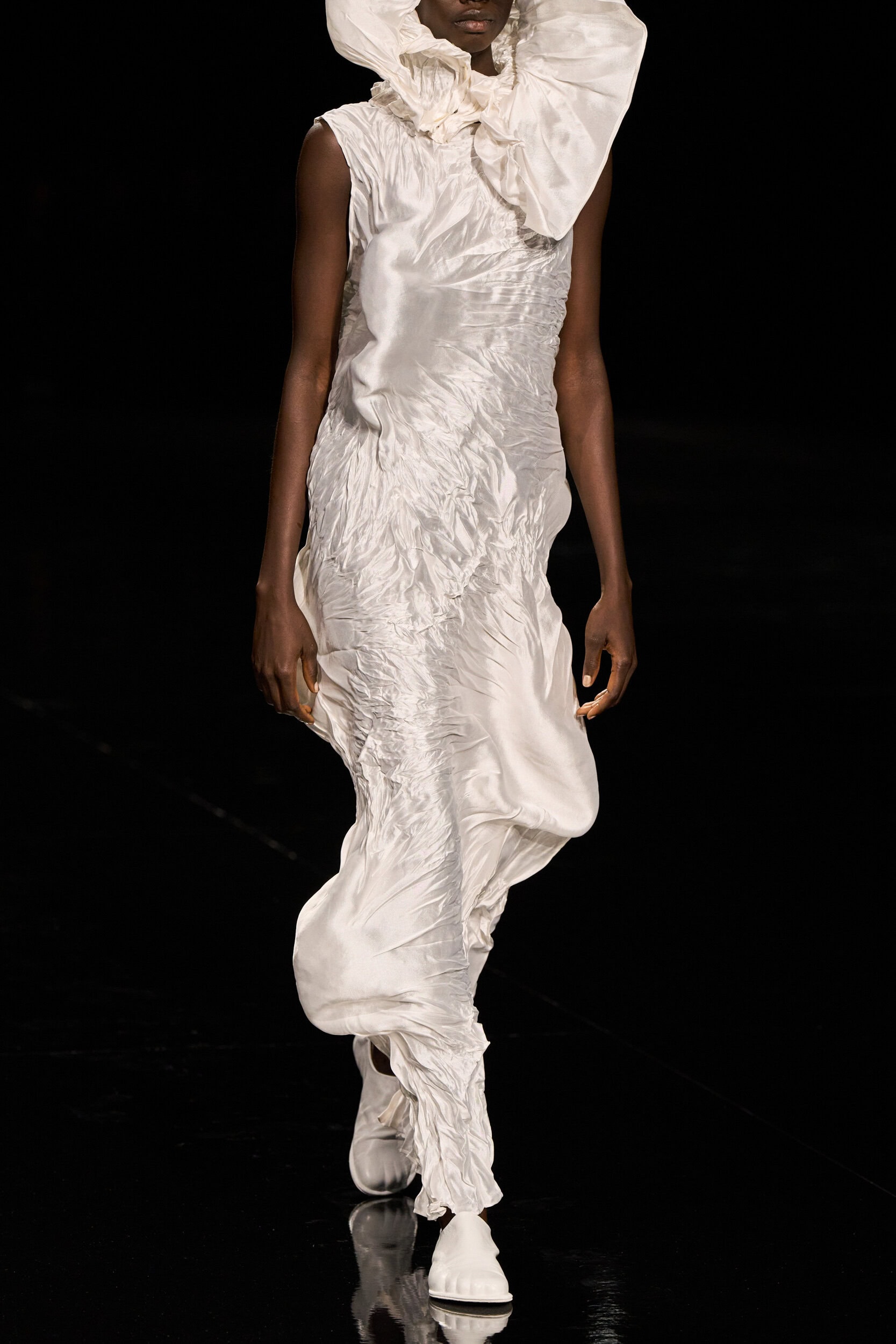 Issey Miyake Spring 2027 Fashion Show Details