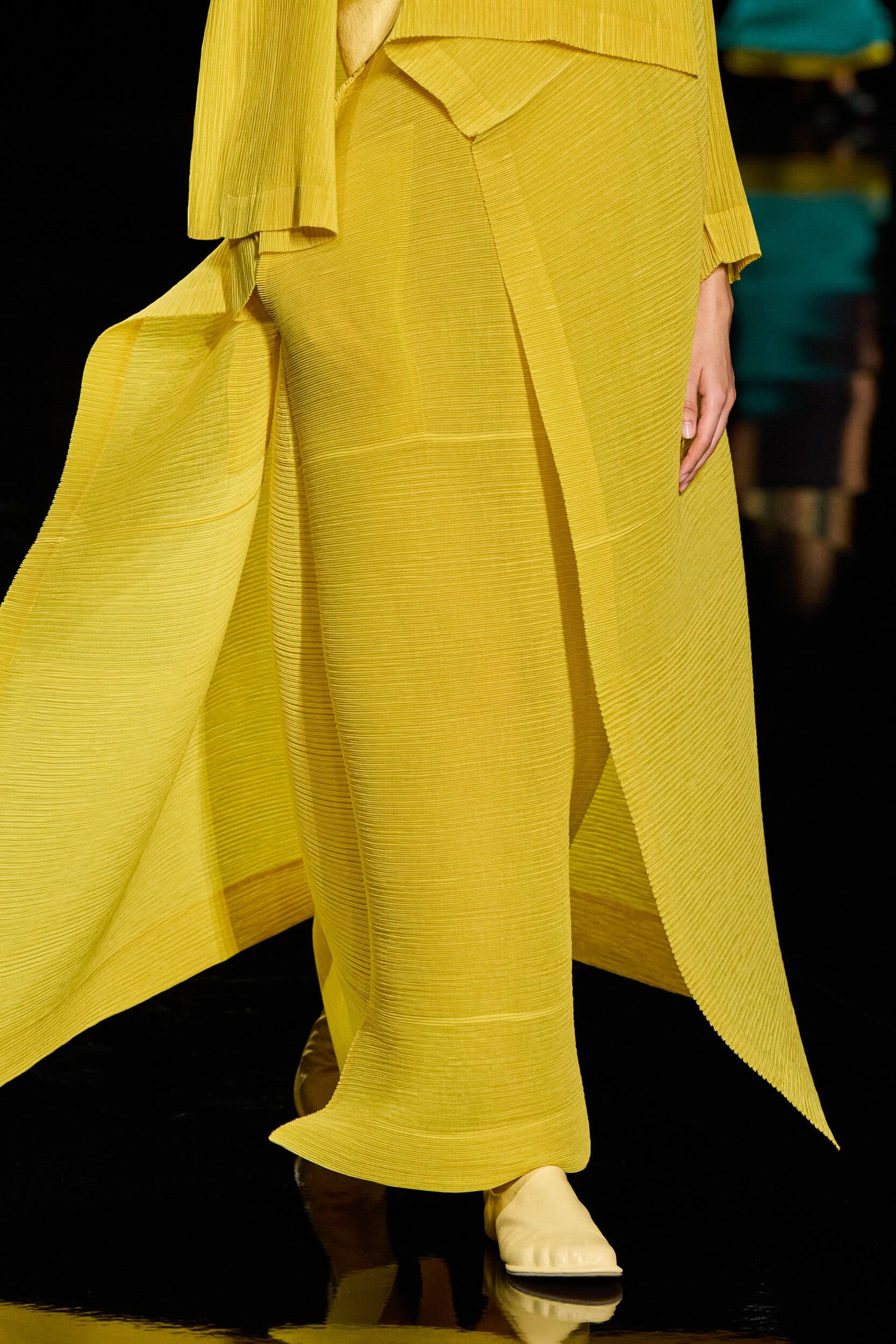 Issey Miyake Spring 2027 Fashion Show Details