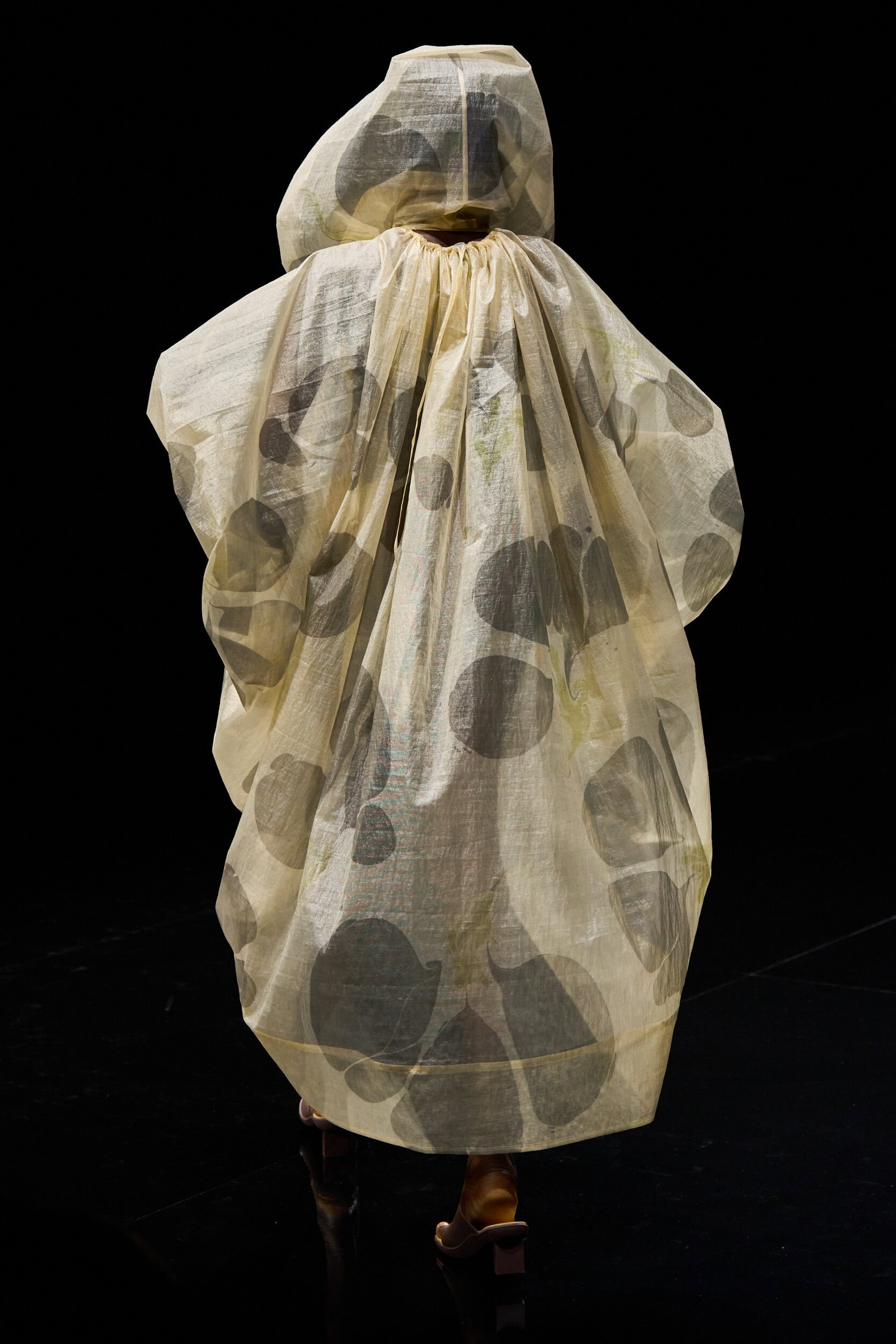 Issey Miyake Spring 2027 Fashion Show Details