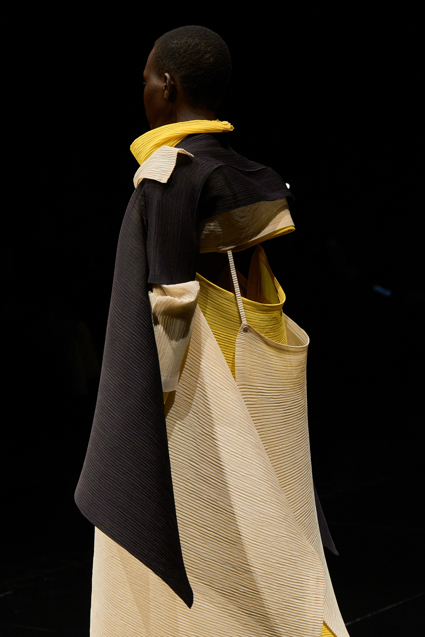Issey Miyake Spring 2027 Fashion Show Details