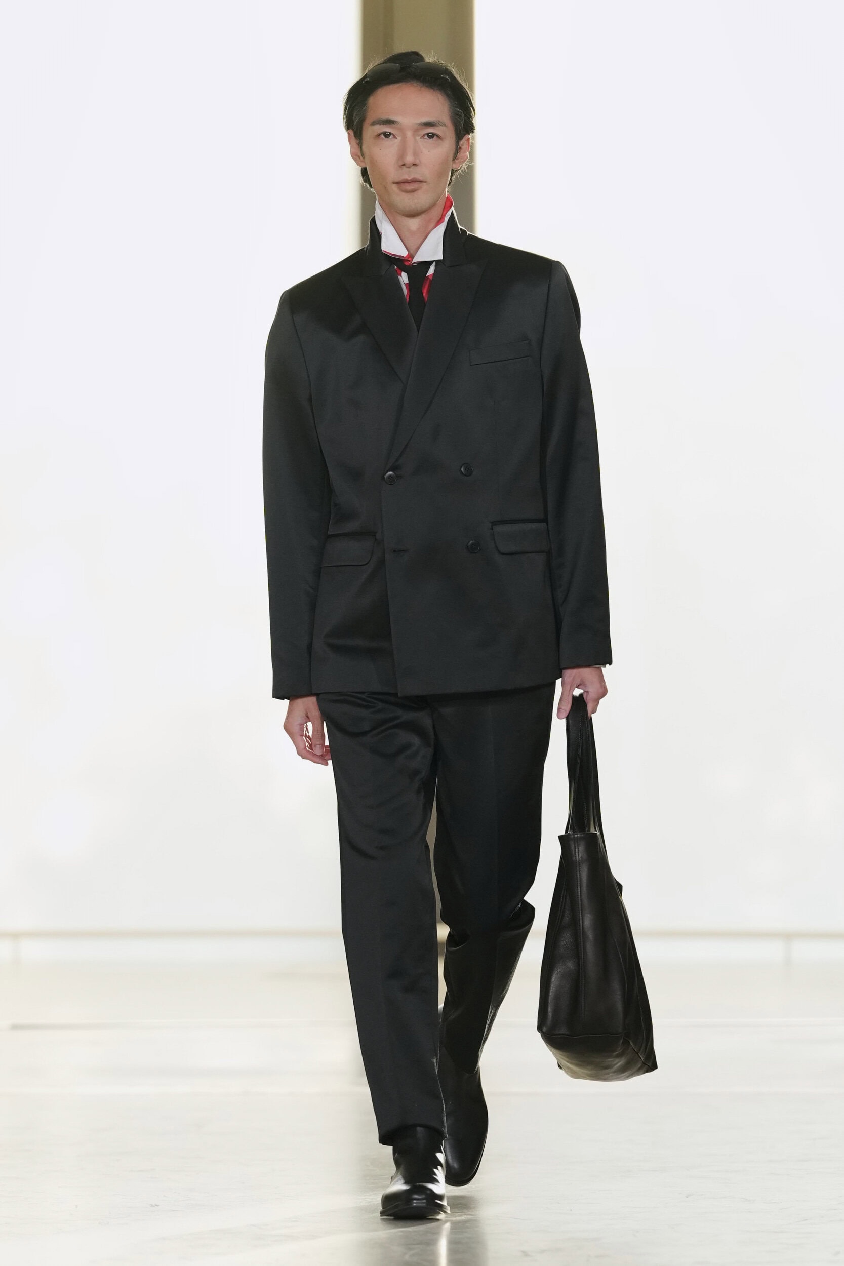 Agnes B Spring 2027 Fashion Show
