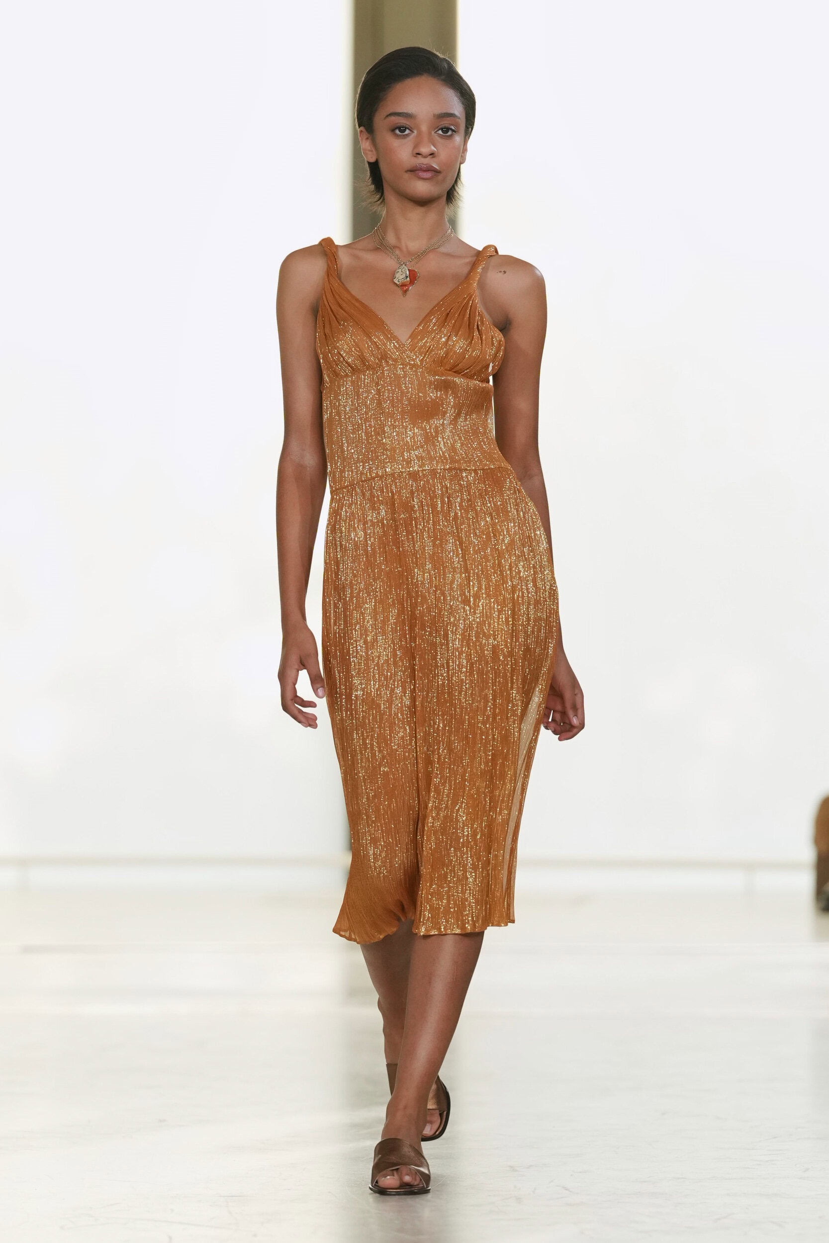 Agnes B Spring 2027 Fashion Show