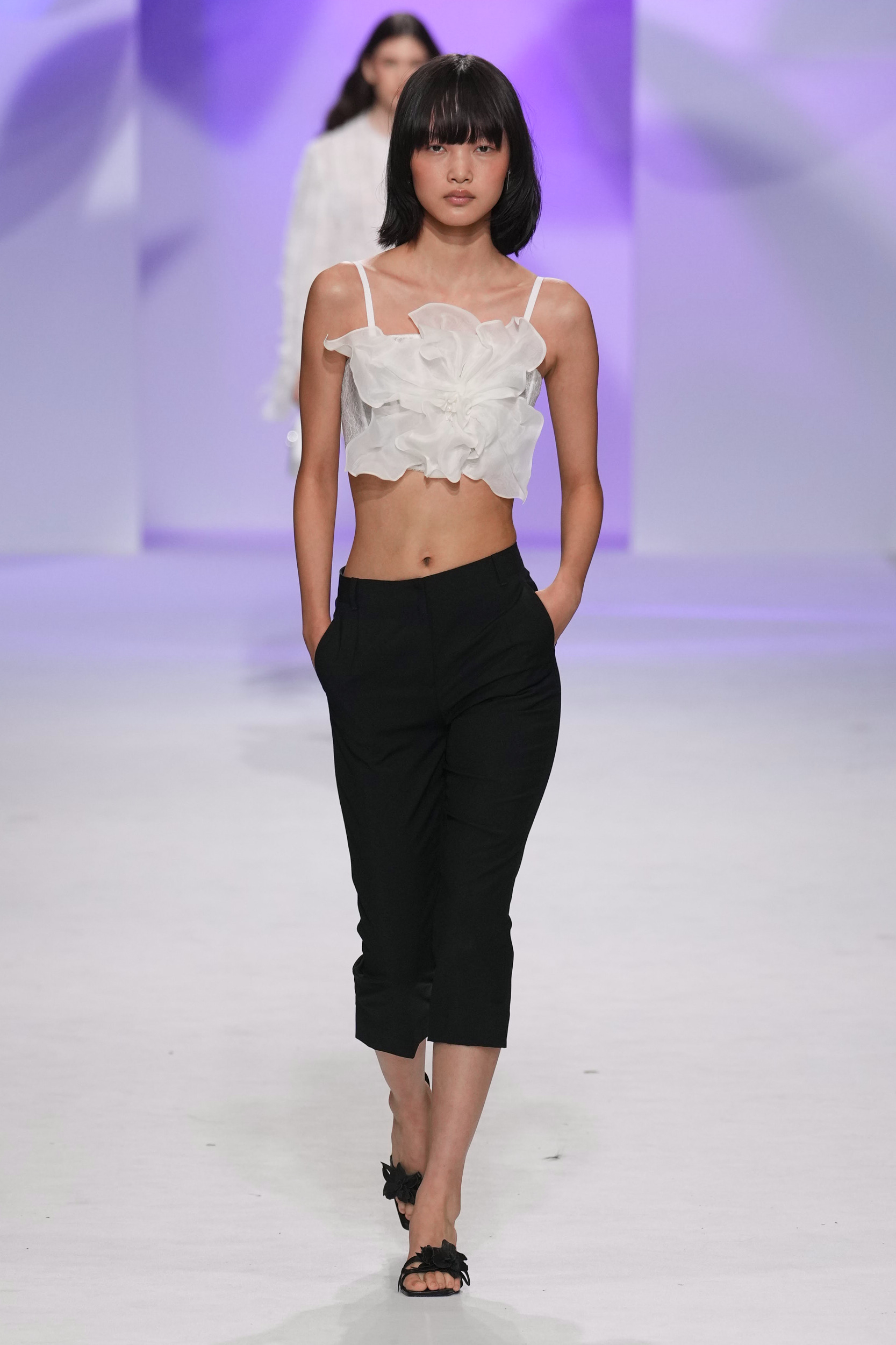 Shiatzy Chen Spring 2027 Fashion Show